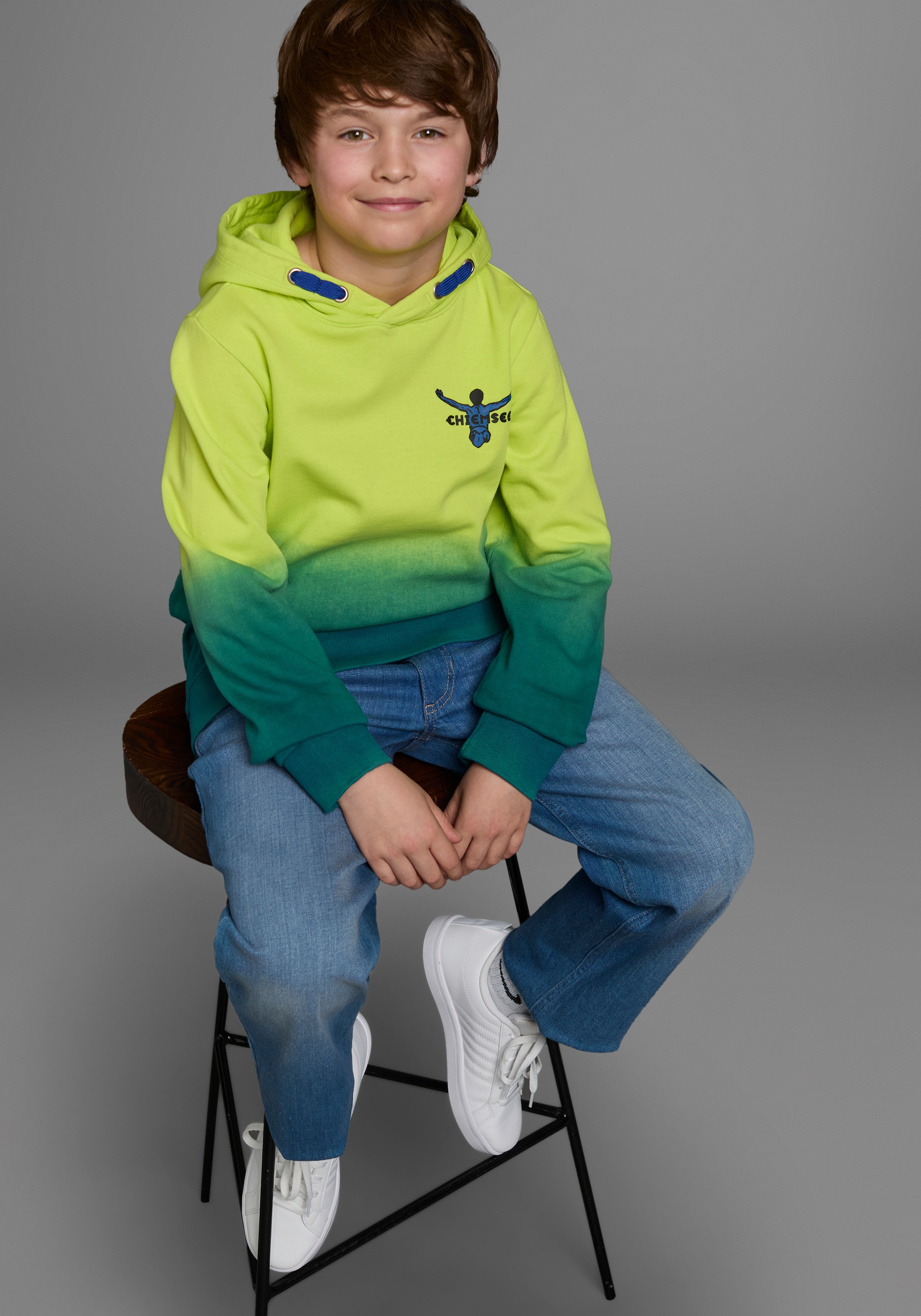 Chiemsee Kapuzensweatshirt »LITTLE RAINBOW«, Langarm, bedruckt, Rundhalsausschnitt, aus 100% Baumwolle