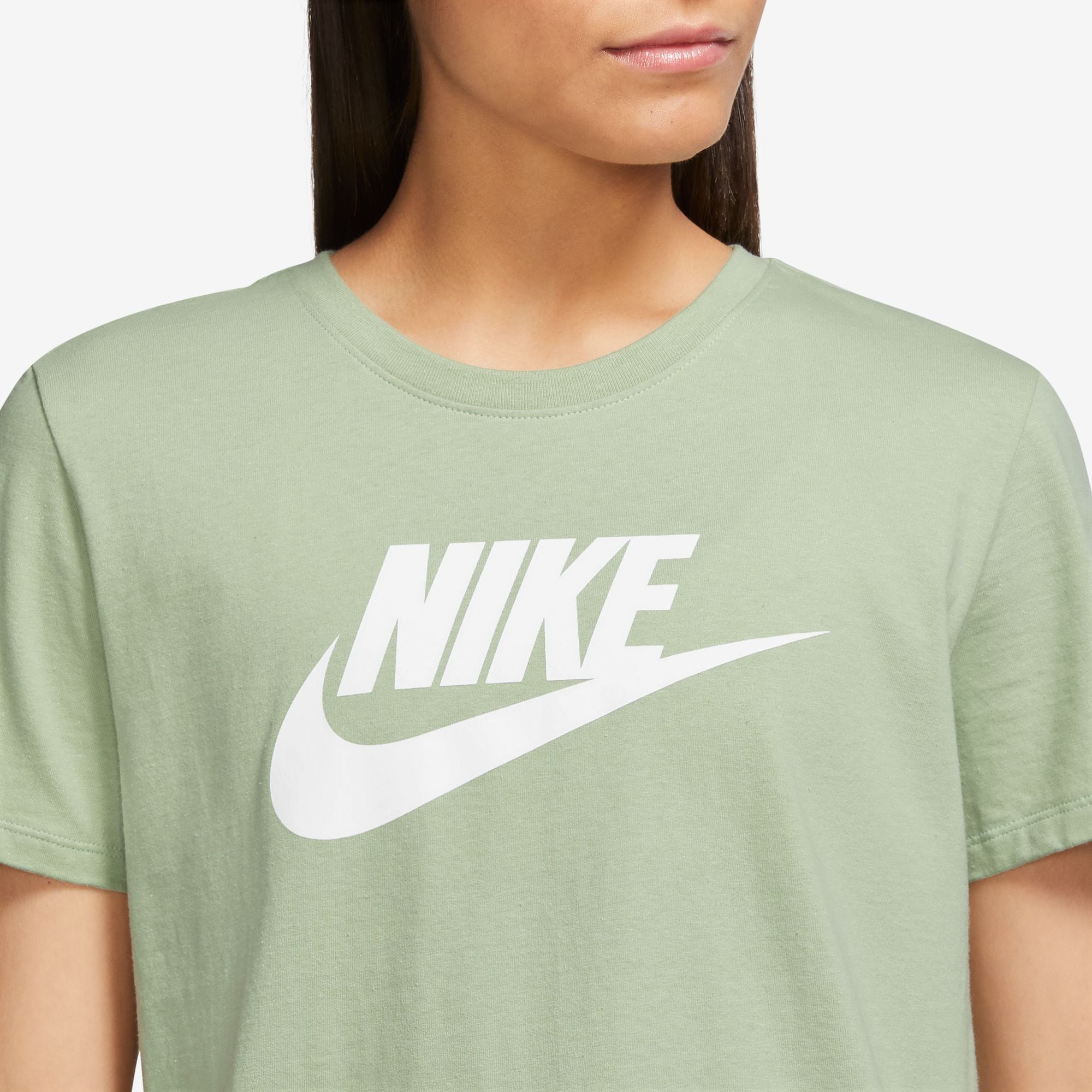 Nike Sportswear T-Shirt »ESSENTIALS WOMEN'S LOGO T-SHIRT«