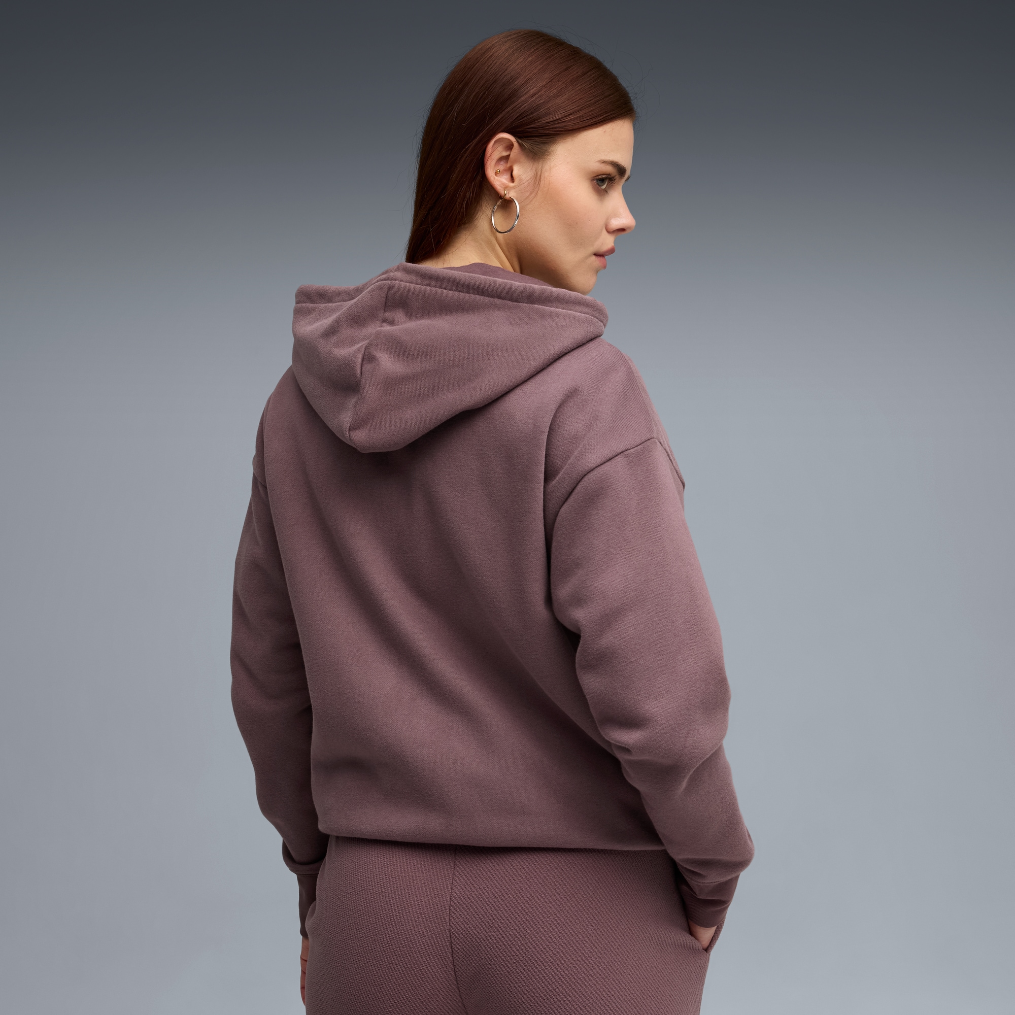 PUMA Kapuzensweatshirt »HER RELAXED FULL-ZIP HOODIE FL«, mit Reißverschluss, mit Kängurutasche
