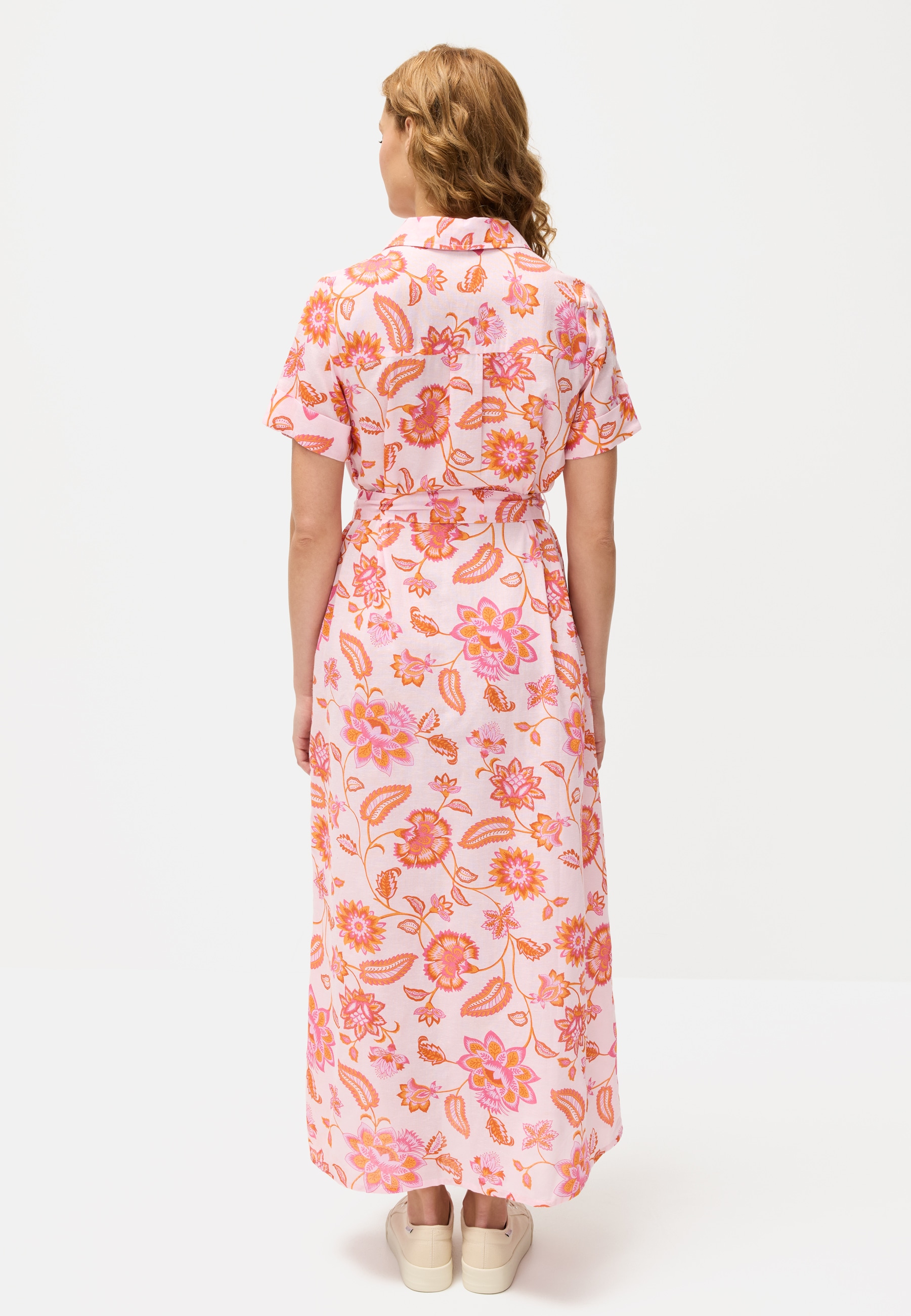 LASCANA Hemdblusenkleid »aus Webware mit Leinenanteil und Alloverdruck« Seitennahttaschen Webkleid mit Blumendruck, Sommerkleid, Druckkleid mit kurzen Ärmeln