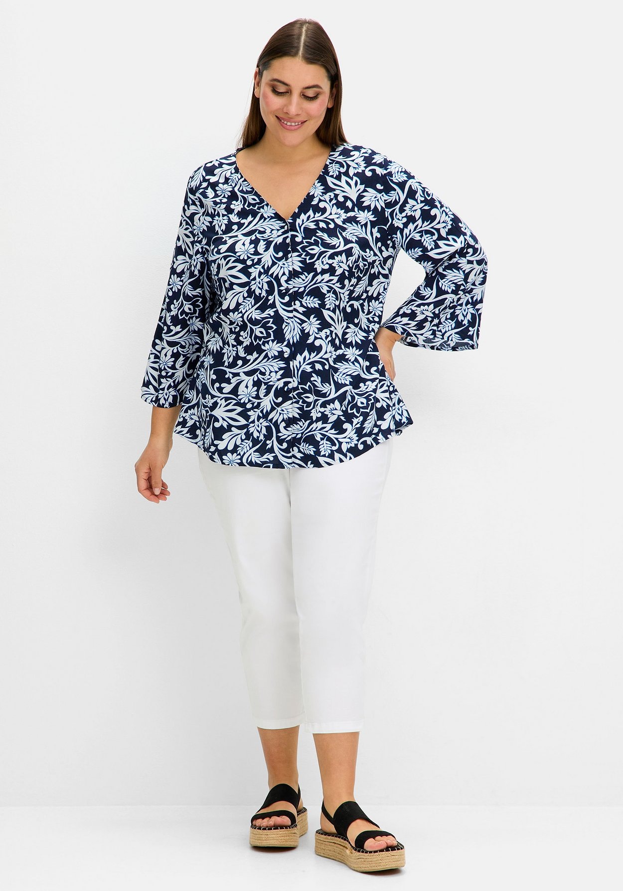 Sheego Druckbluse »Bluse mit 3/4-Trompetenärmeln«