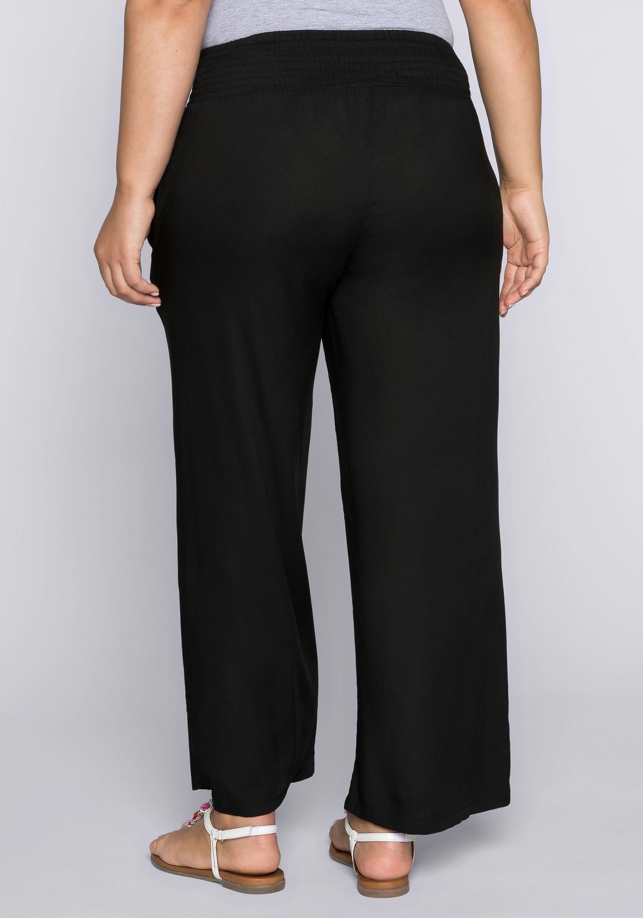 Sheego Schlupfhose »Strandhose mit Smokbund und Taschen«