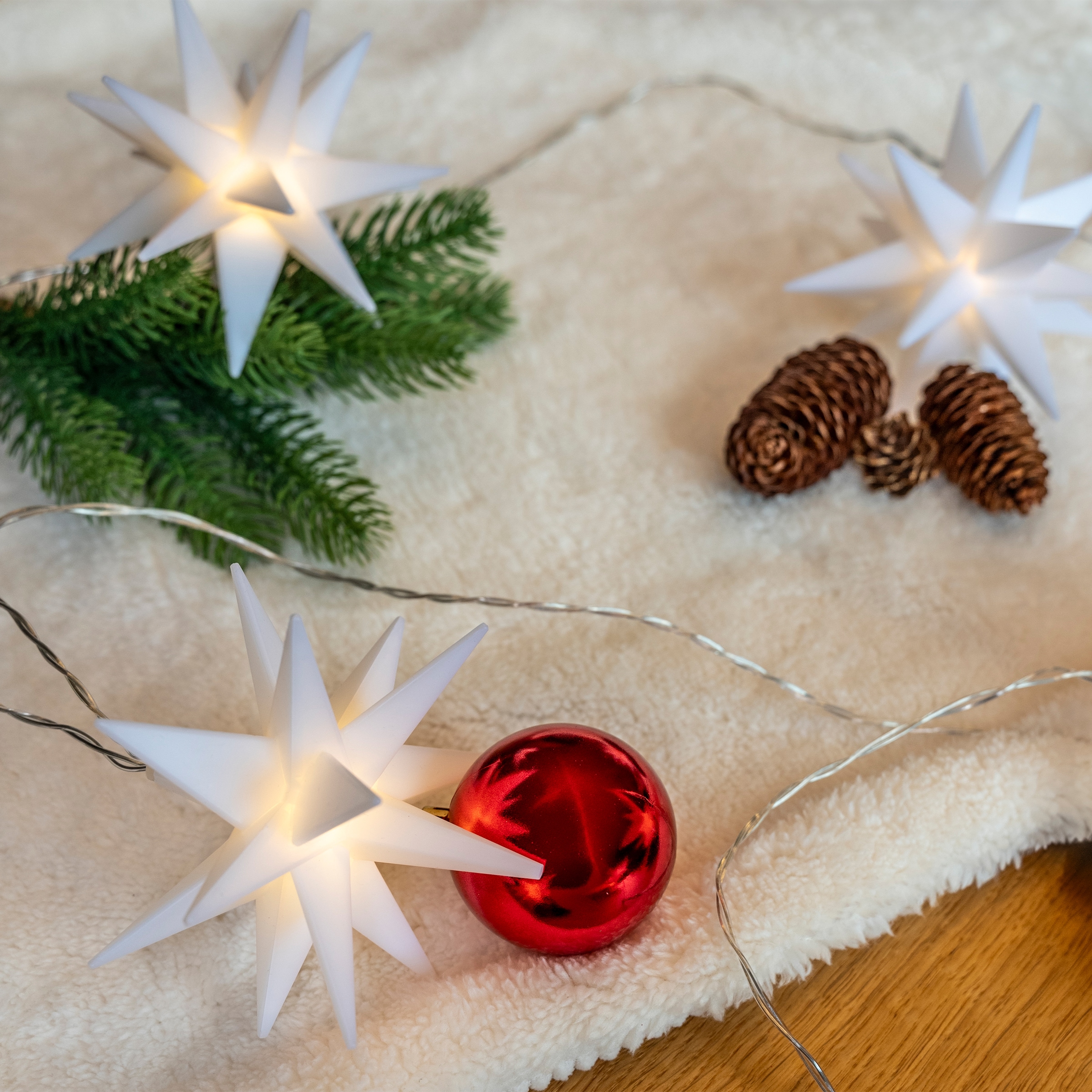 OTTO home LED-Lichterkette »10er 3D-Sterne, Timer, Länge 4,5m, Rot, Weiß oder Gelb, Indoor Outdoor« 10 Stk.-flammig mit Zeitschaltuhr, 4,5 m beleuchtet & 3 m Zuleitung, innen, außen
