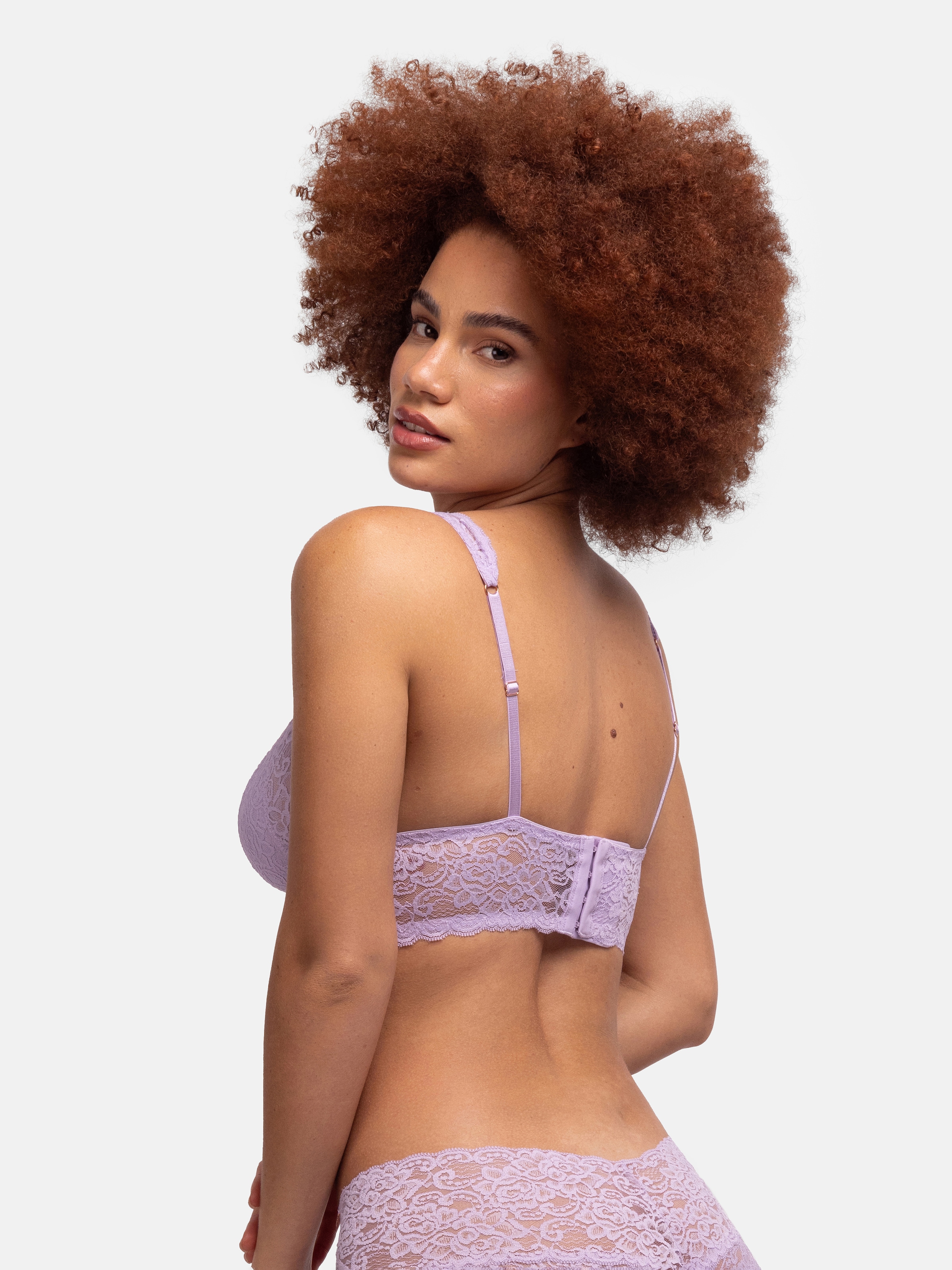 Dorina Bralette »Lana«, ohne Bügel, florale Spitze, breites Unterbrustband