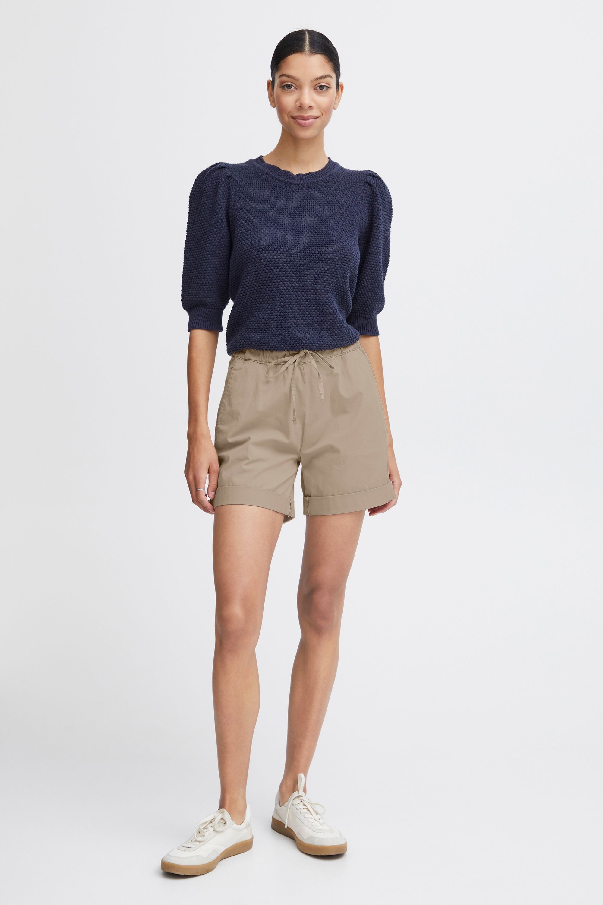 OXMO Chinoshorts »Chinoshorts OXChanel«