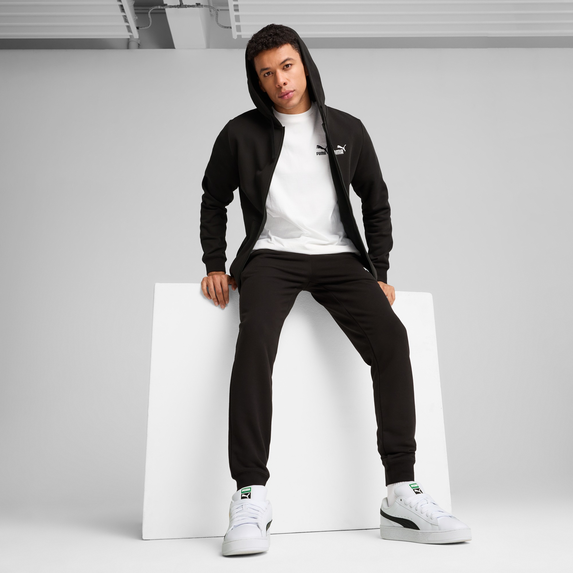 PUMA Kapuzensweatshirt »ESS NO. 1 LOGO FULL-ZIP HOODIE FL«