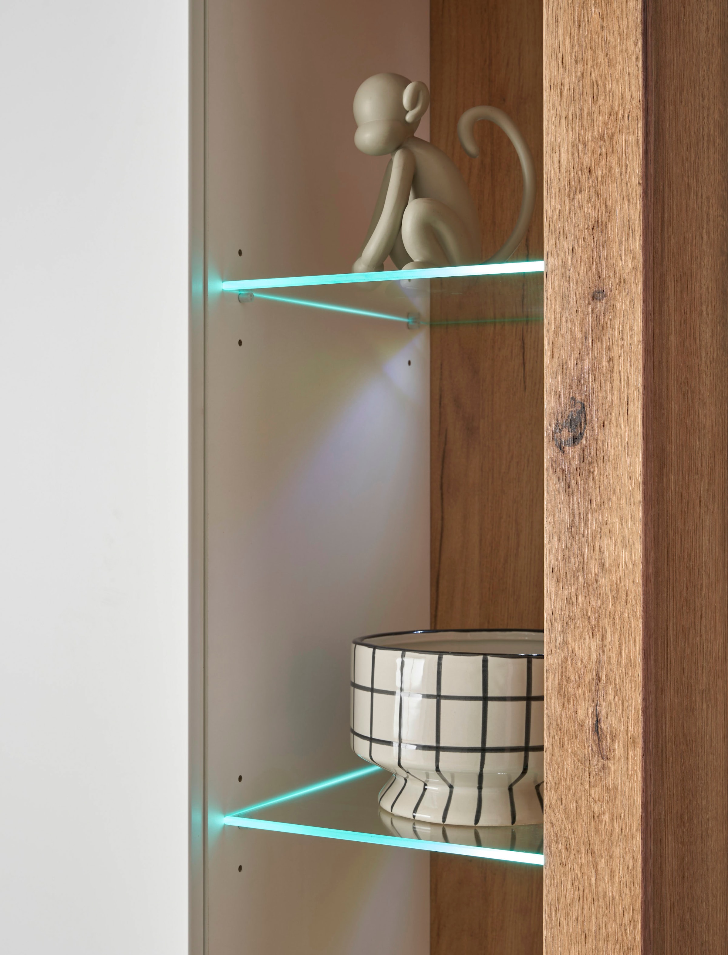 Home affaire Vitrine »Brixen, Vitrinenschrank in Eiche Dekor, moderne Standvitrine« Metallgriffe, ausreichend Stauraum, vielseitig einsetzbar, 80 cm breit