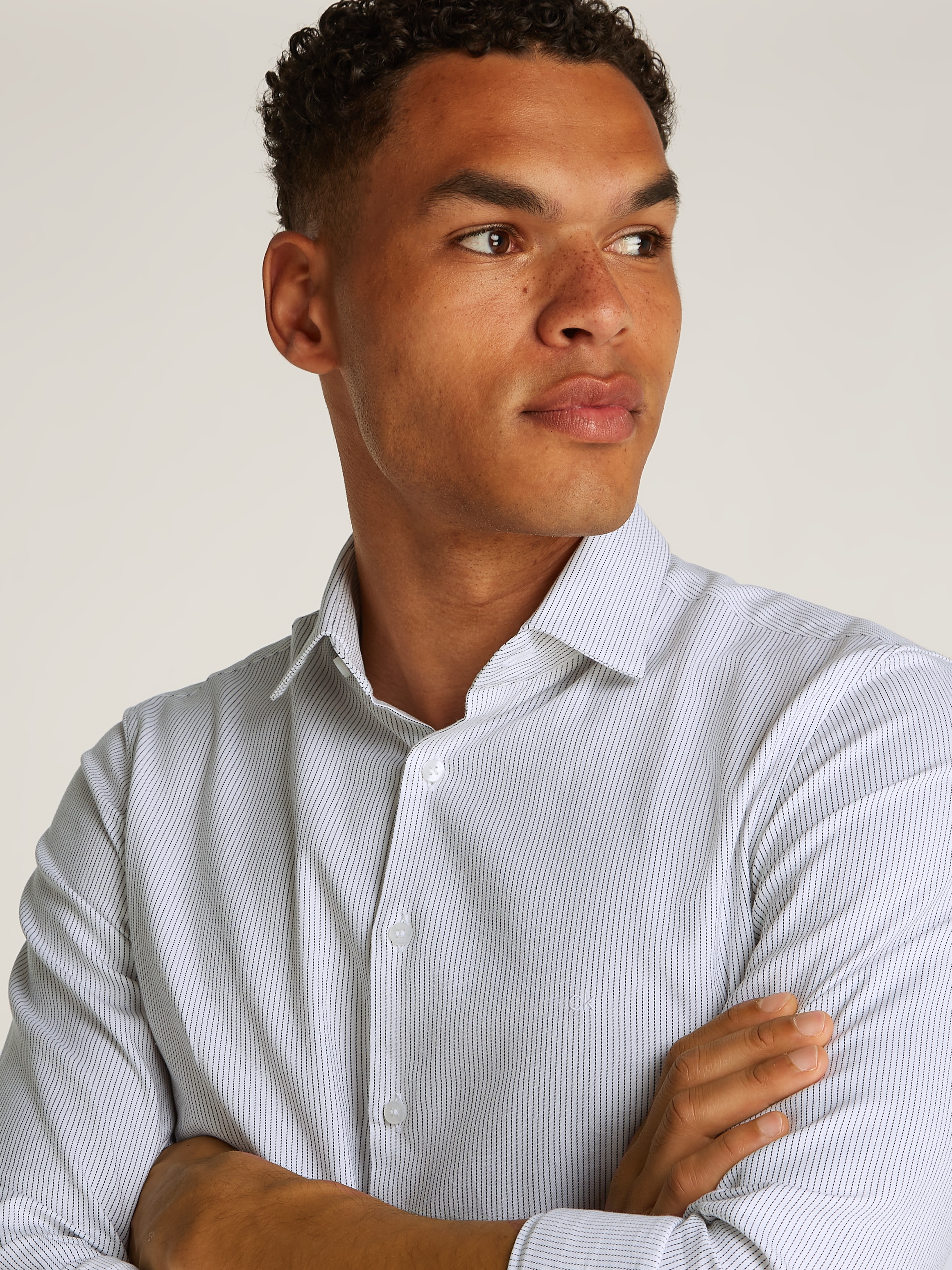 Calvin Klein Businesshemd »BUSINESS STRIPE SLIM SHIRT«, mit Logoprint