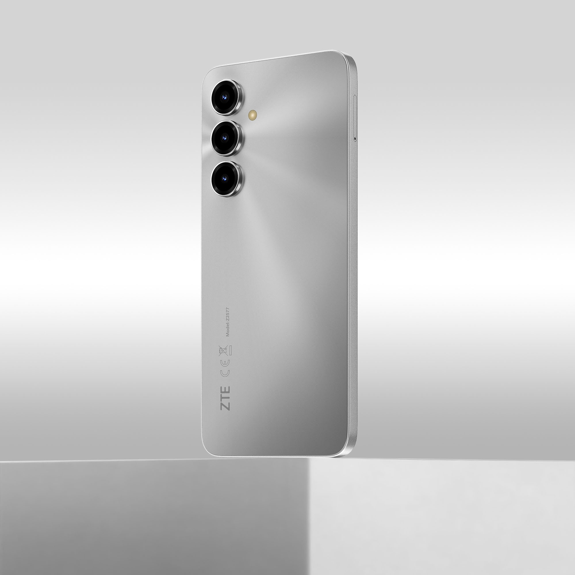 ZTE Smartphone »V80 Max« stellar silver
