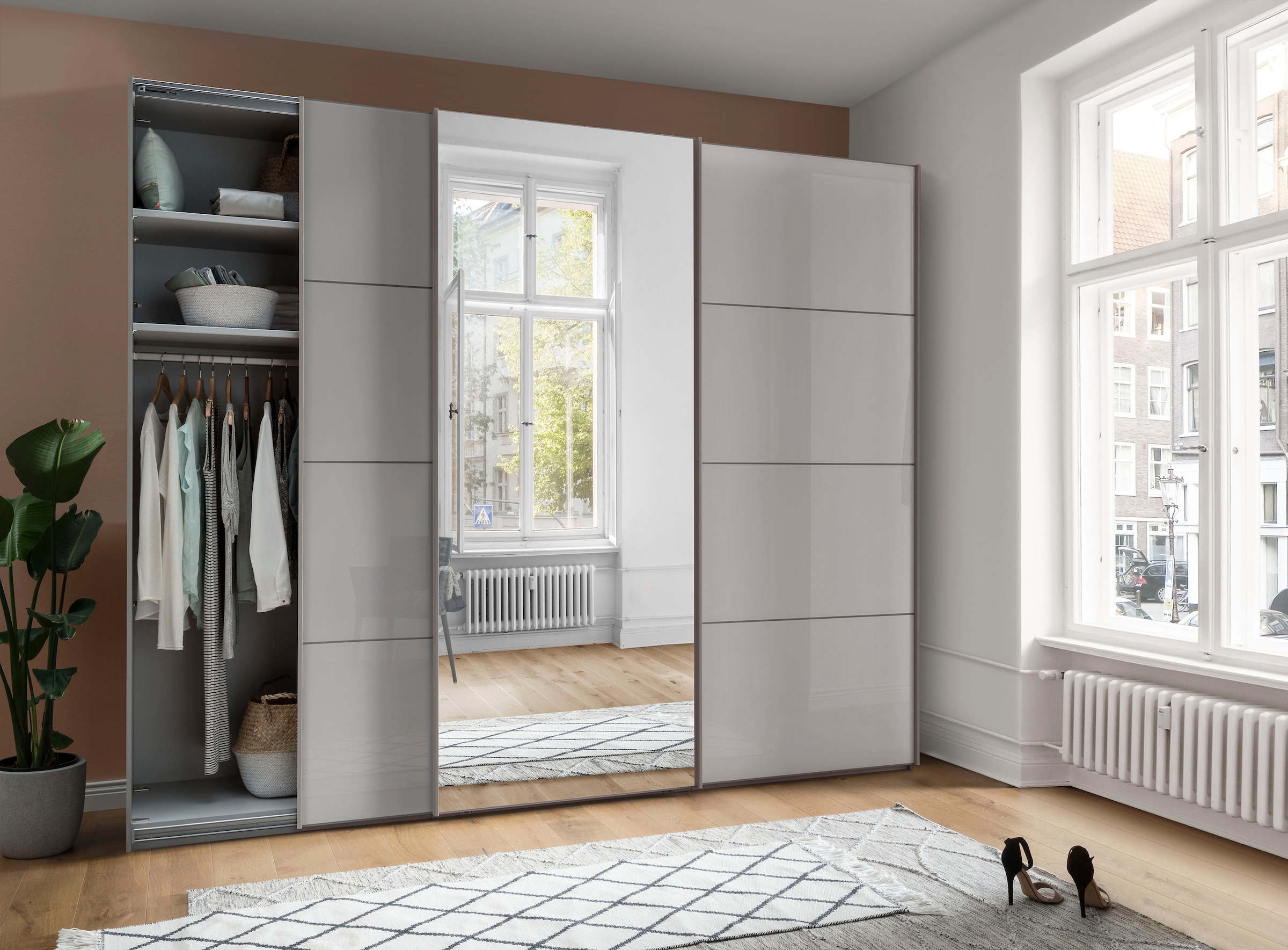 WIEMANN Schwebetürenschrank »Kos« mit Spiegeltür und Schattenfuge