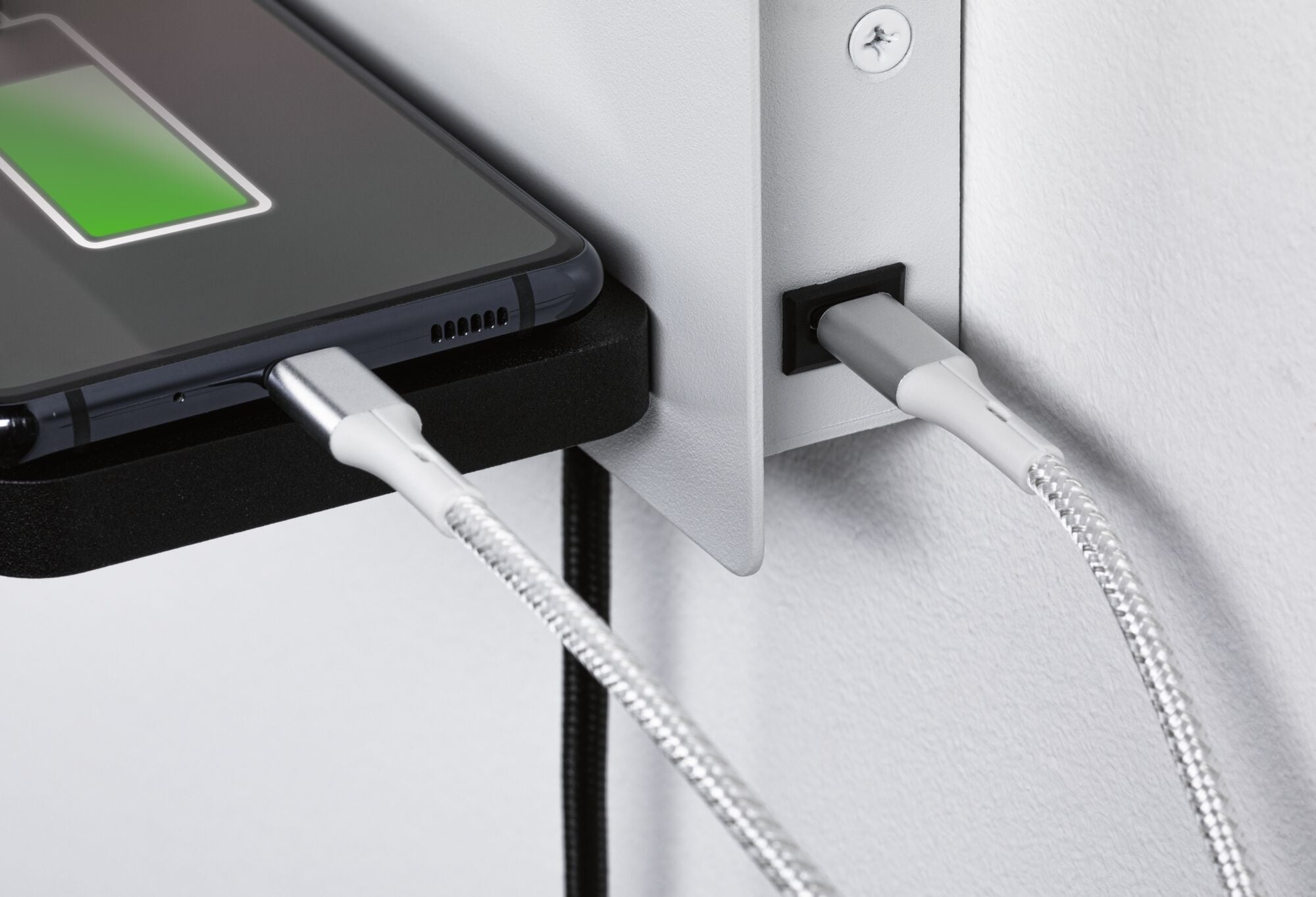 Paulmann LED Wandleuchte »Serra 2700K 650lm / 200lm 230V 5,5 / 1x2,6W« 1 Stk. Warmweiß Bettleuchte, USB C, dimmbar
