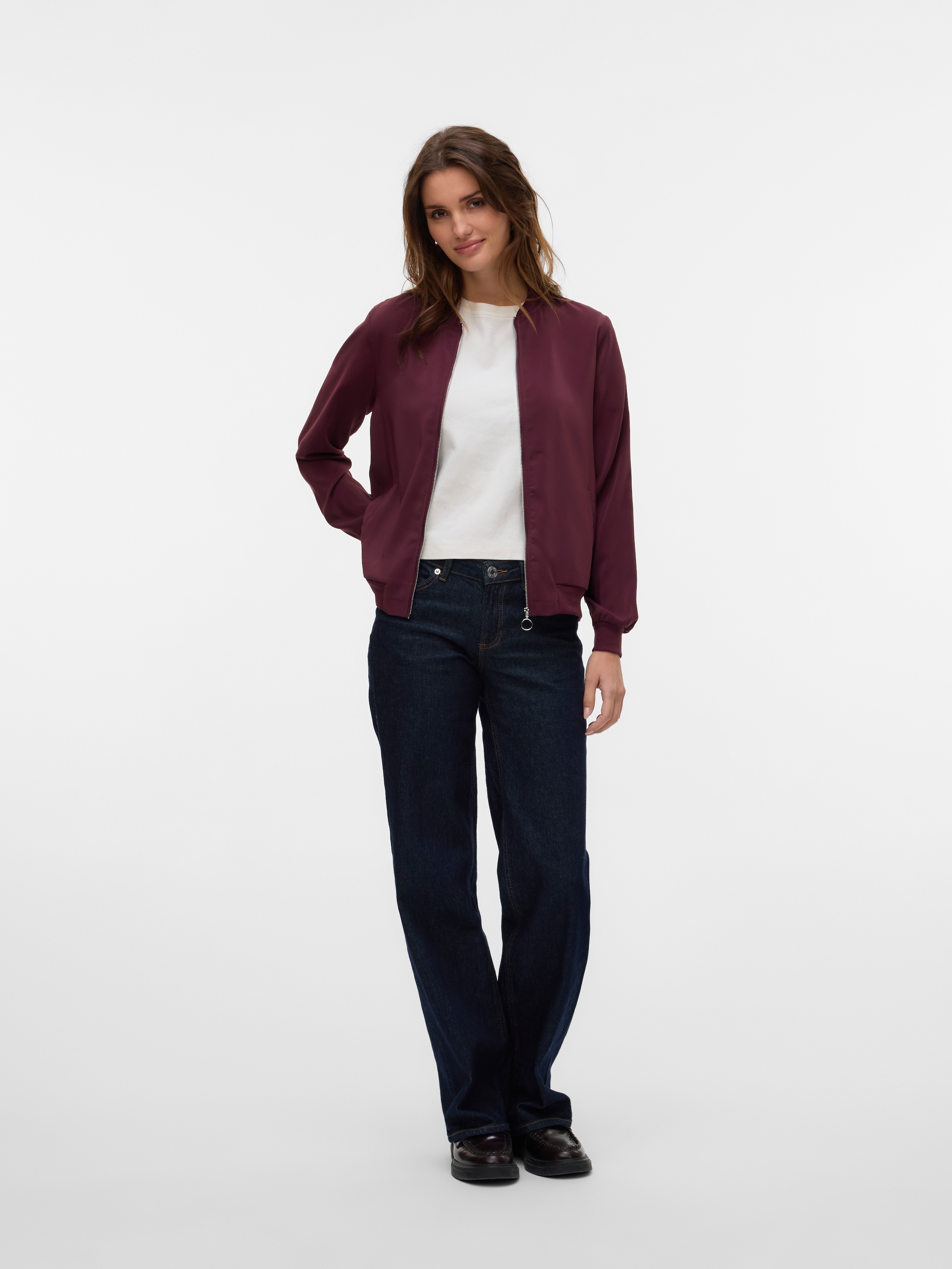 Vero Moda Bomberjacke »VMCOCO L/S BOMBER«, in modisch kurzer Form