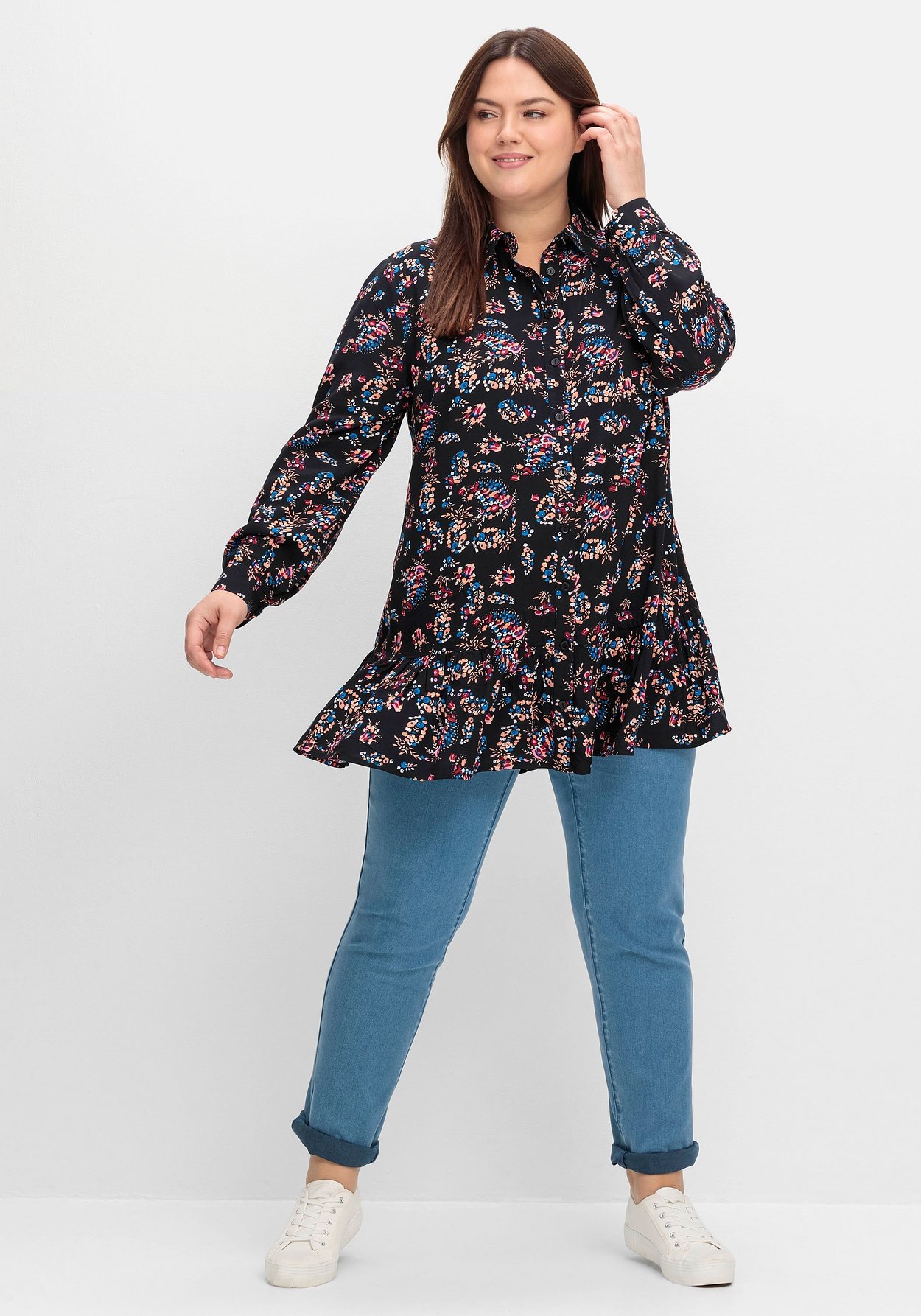 Sheego Langarmbluse »Longbluse mit Blumenprint und Volant am Saum«