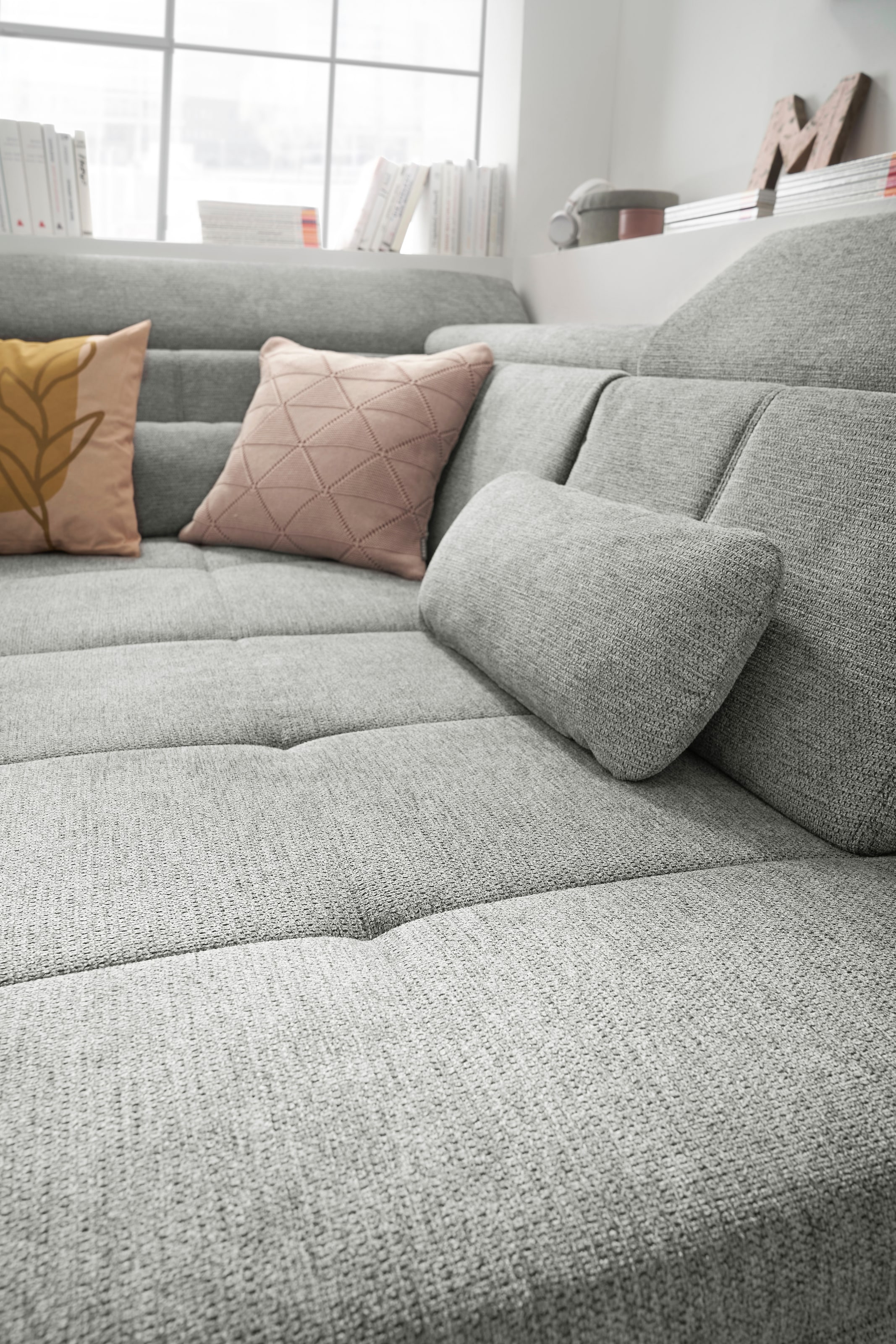 set one by Musterring Ecksofa »SO 3400 Sitzhöhe 47cm oder 49cm, Sitztiefe verstellbar, B/T 317/220 cm«, Kaltschaumpolsterung, Flachgewebe, whlw. mit Funktionen, Sitzhöhe 49