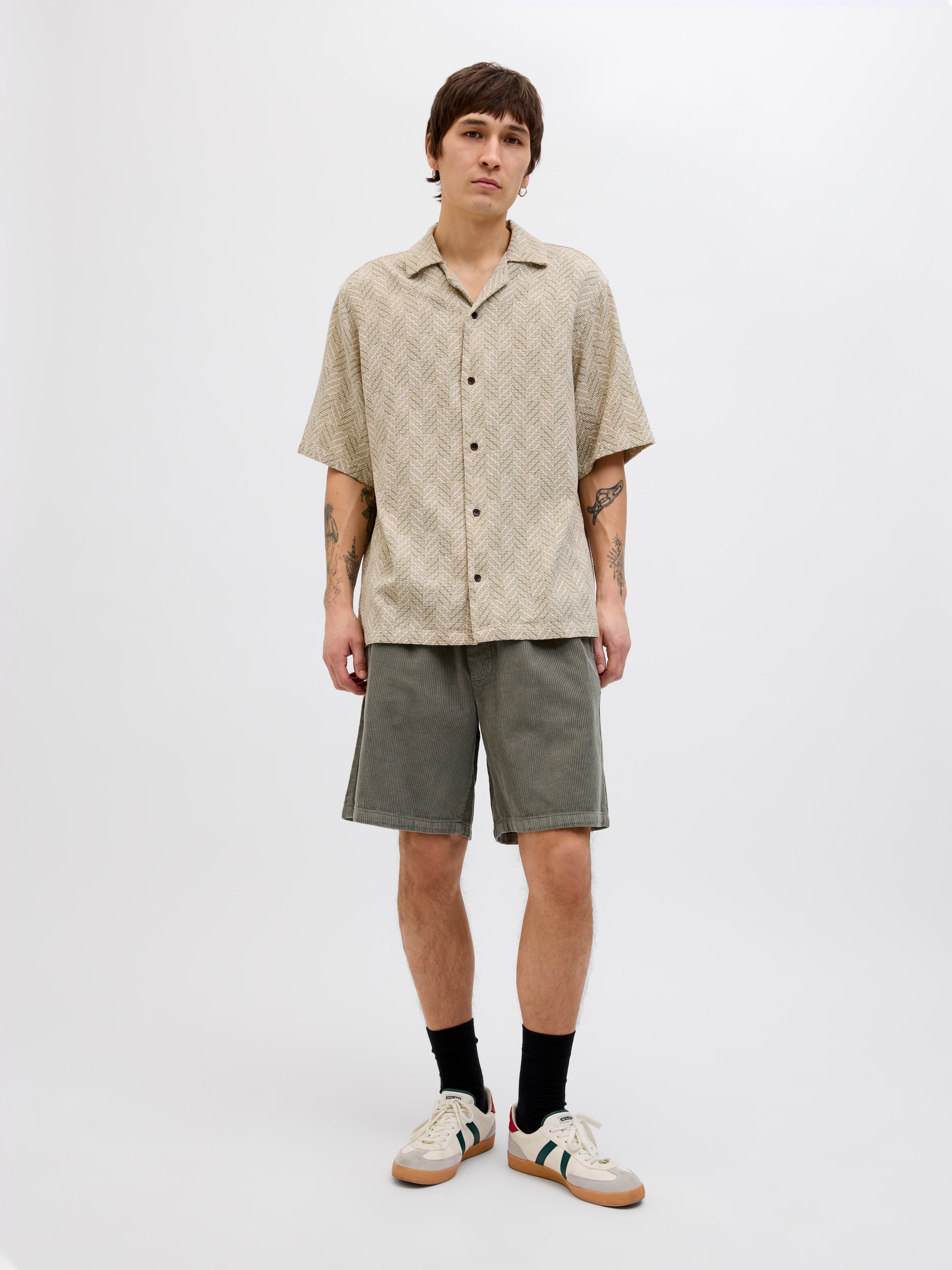 Jack & Jones Jogginghose »JPSTBILL CORDUROY JOGGER SHORTS SRT SN«