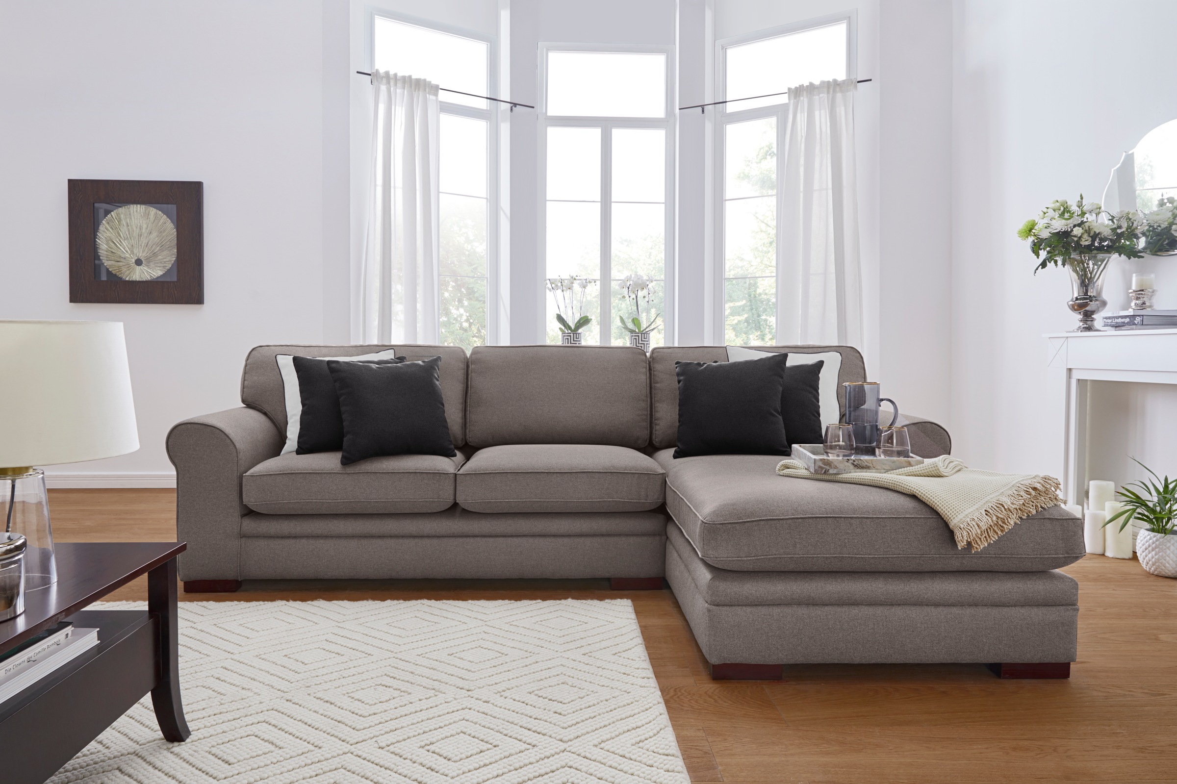 Home affaire Ecksofa »Broughton L-Form«, weicher Sitzkomfort, incl. 4 Zierkissen, Keder