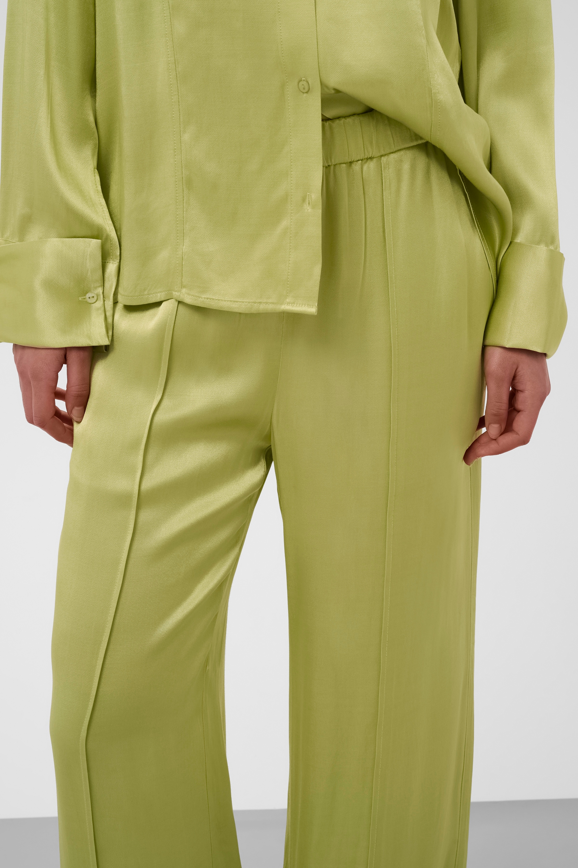 SOAKED IN LUXURY Stoffhose »Damen Casual Hose SLIrini«