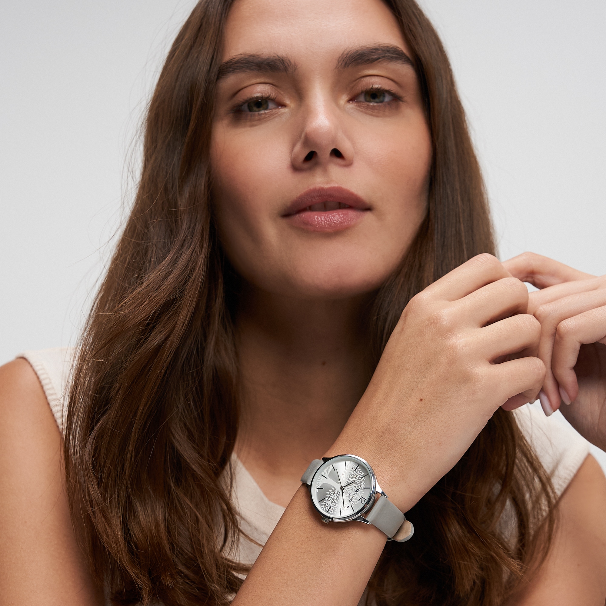 Tamaris Quarzuhr »Life Tree« Armbanduhr, Damenuhr, Lederarmband, analog, Glassteine