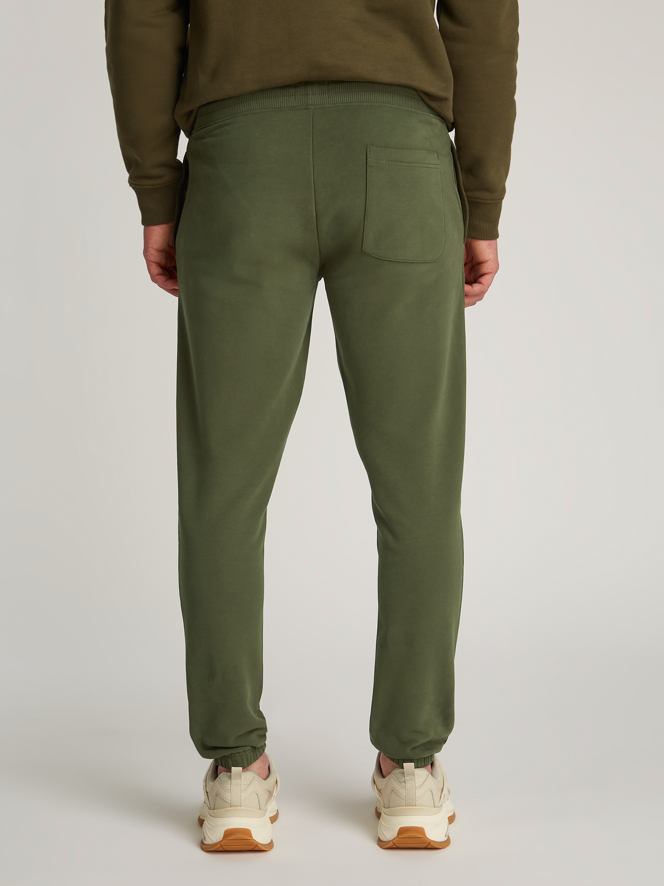 Tommy Jeans Jogginghose »TJM SLIM ENTRY SWEATPANT«, mit Logo