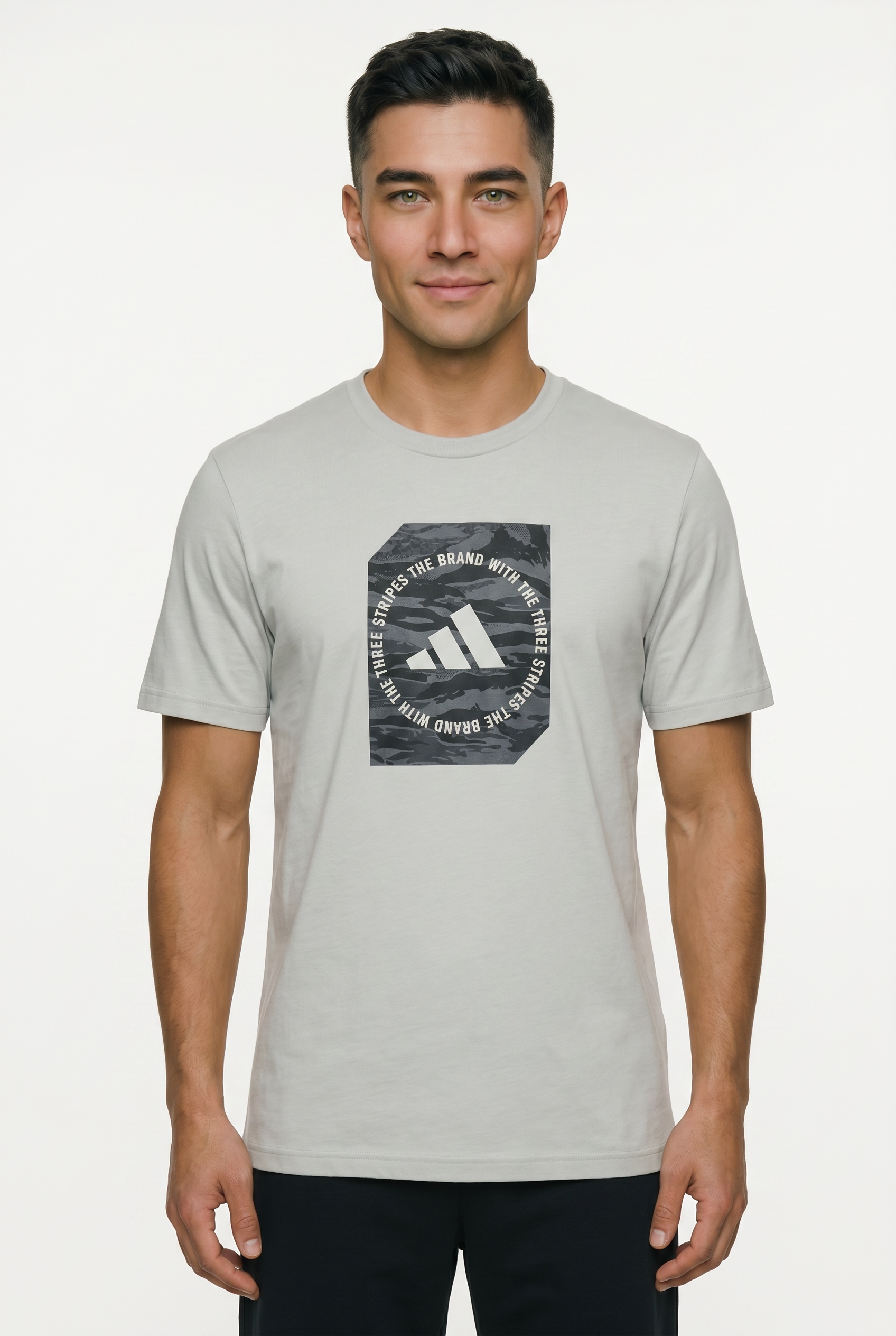 adidas Sportswear T-Shirt »CAMO SHAPE GRAPHIC« Print T-Shirt, aus weichem Single Jersey, pflegeleicht