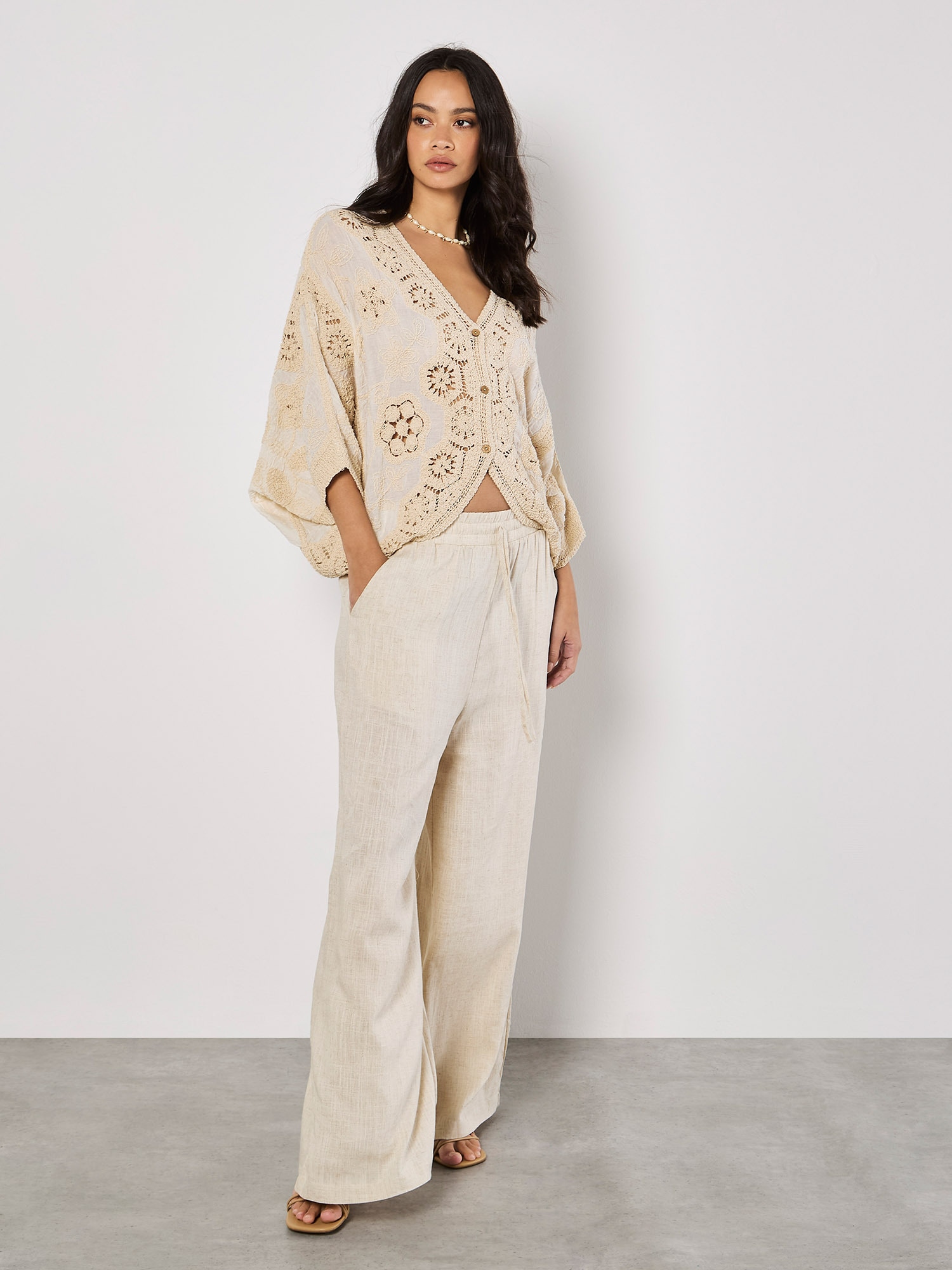 Apricot Hemdbluse »Gesticktes Hemd mit Ösen« mit Knöpfen