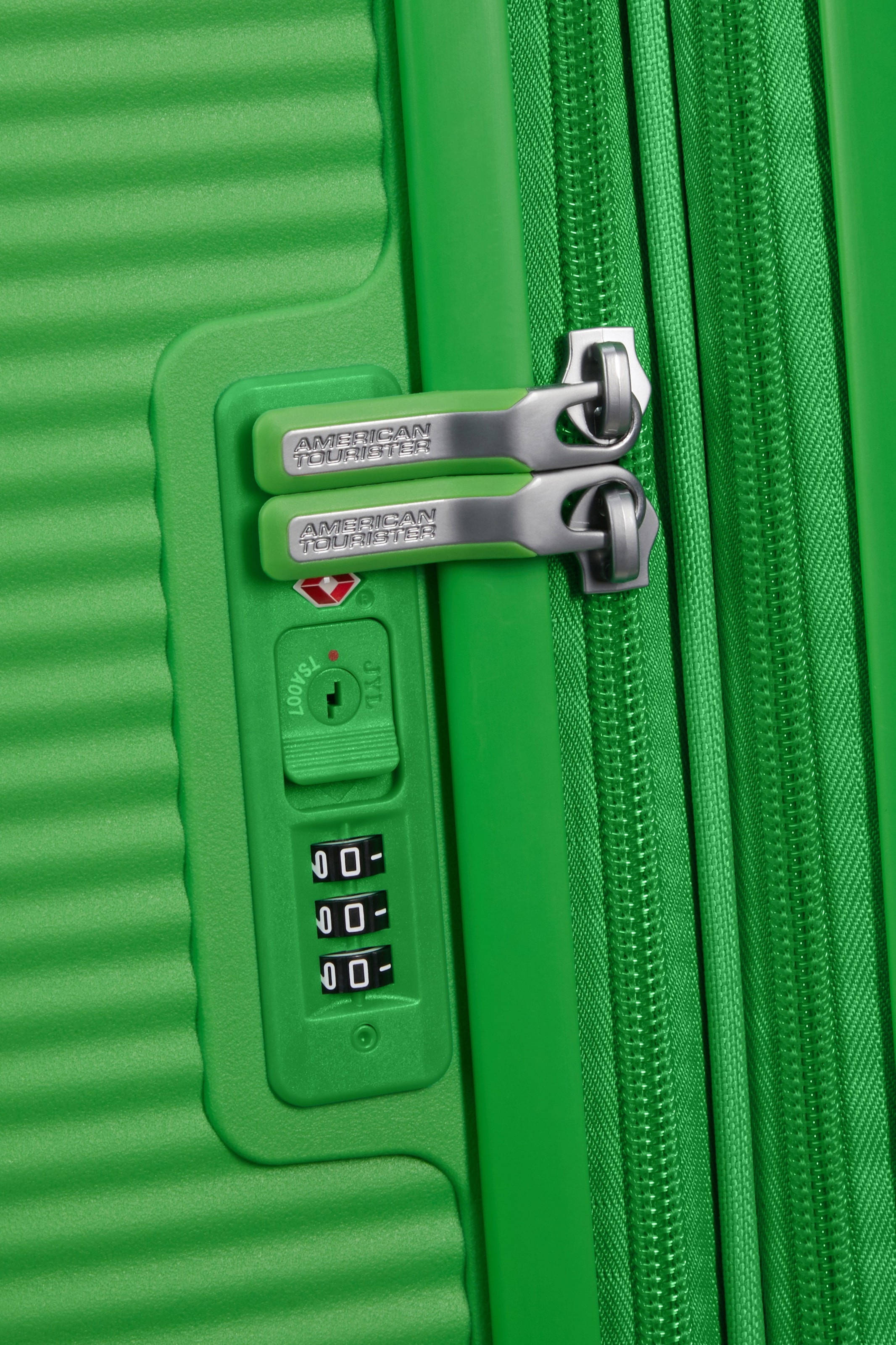 American Tourister® Hartschalen-Trolley »SOUNDBOX, in verschiedenen Farben und Größen«, 4 Rollen, Reisekoffer Trolley Aufgabegepäck TSA-Zahlenschloss Volumenerweiterung