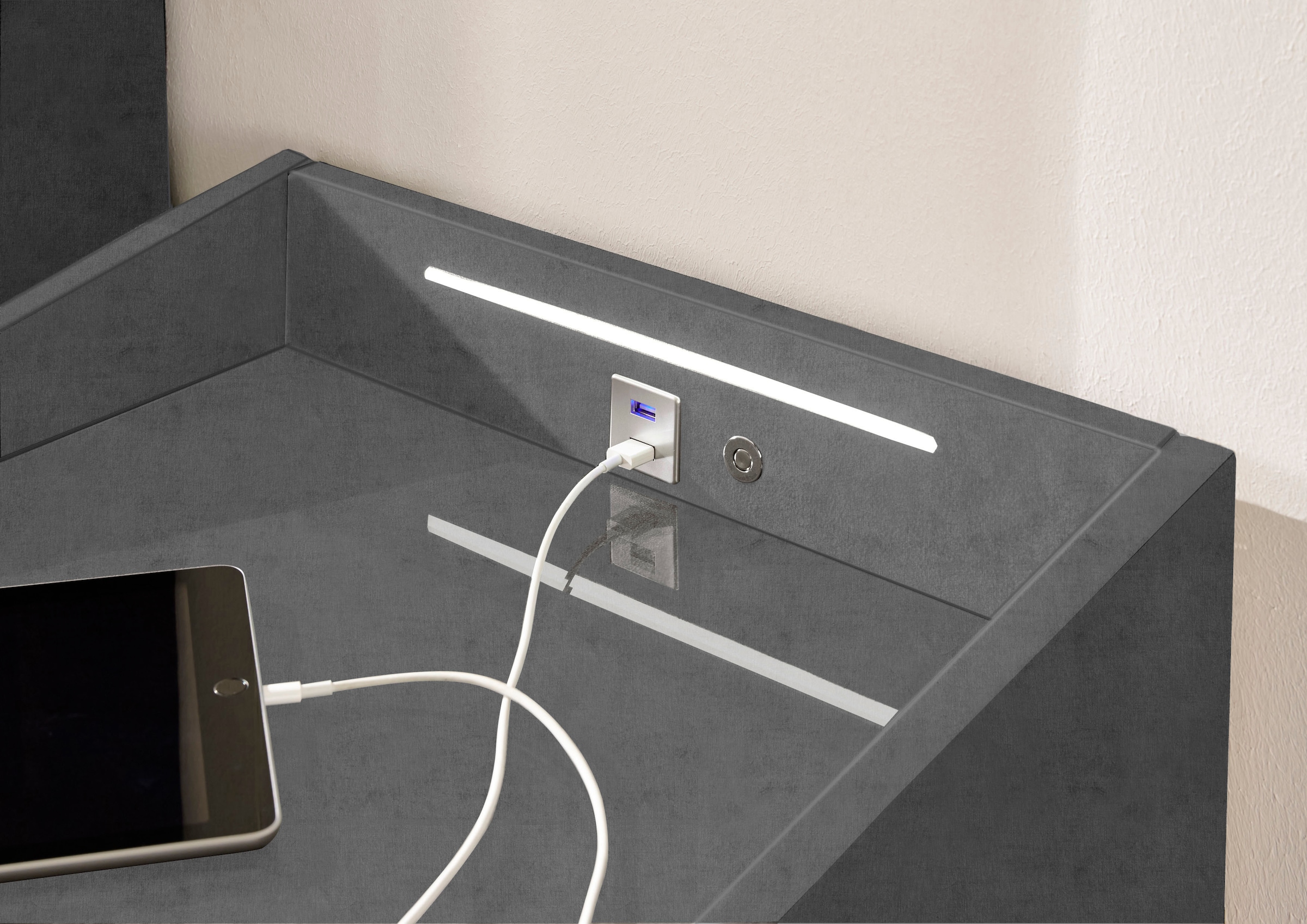 ED EXCITING DESIGN Nachtkonsole »Moon«, mit LED-Beleuchtung und USB-Anschluss & USB-C-Anschluss