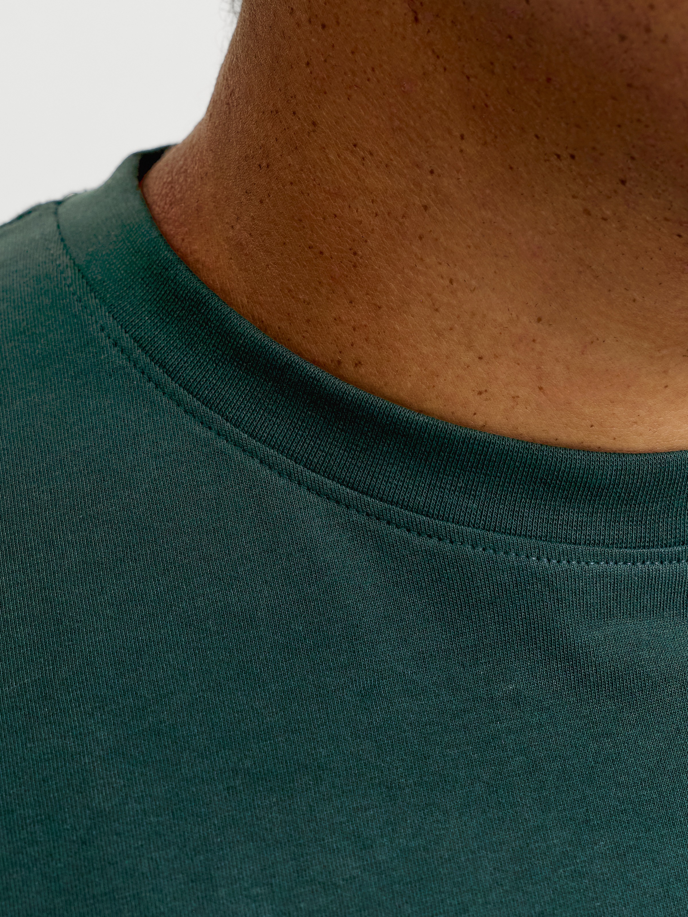 Jack & Jones PlusSize Rundhalsshirt »JJESOHO TEE SS CREW NECK NOOS PLS« Baumwolle, regular fit