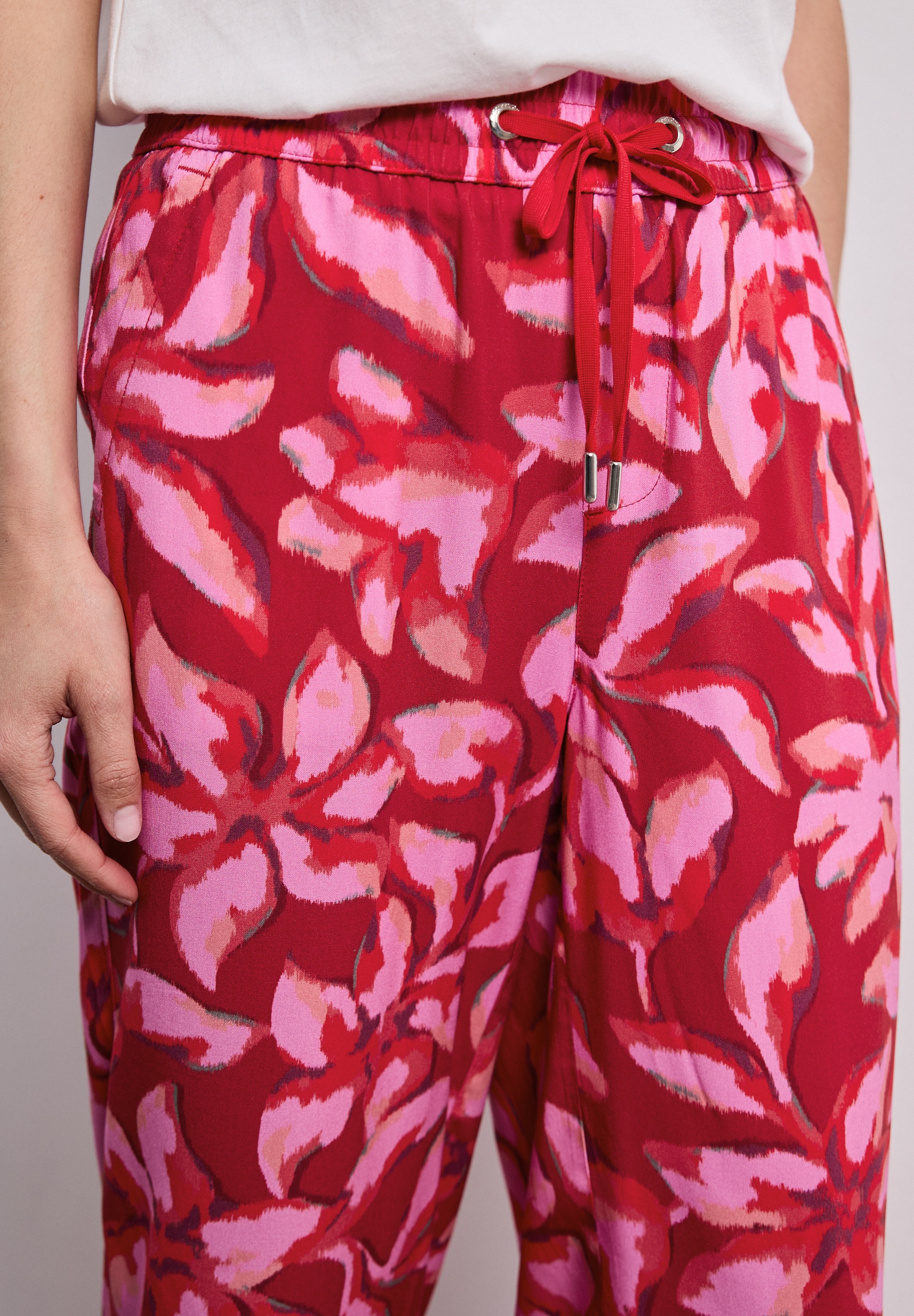 STREET ONE 7/8-Hose »Style Emee«  bedruckt, mit Taschen, weites Bein