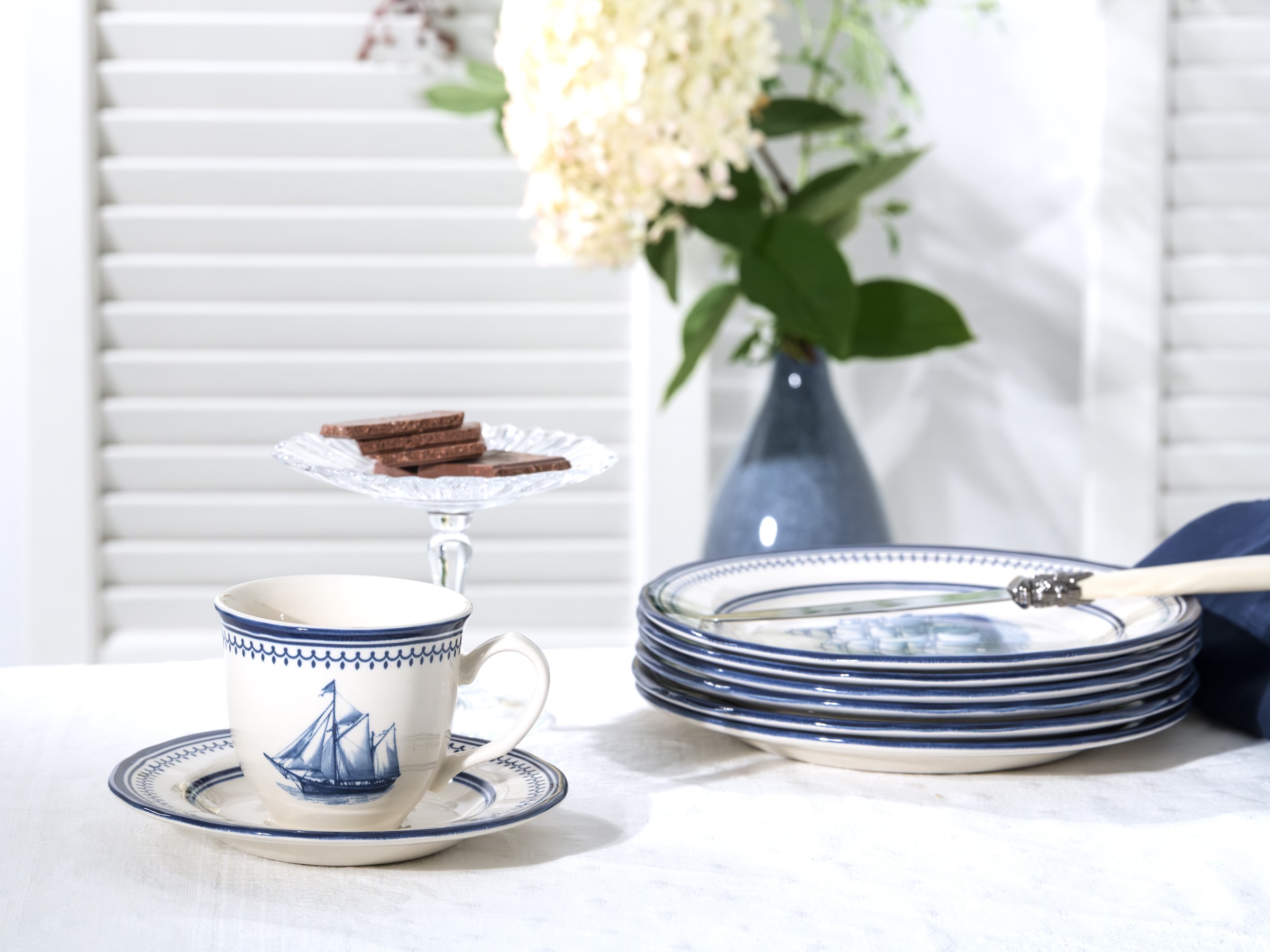 CreaTable Kaffeeservice »Segelschiff, Service 18-tlg.« Elegante Fahnenform, Schiffsdekor