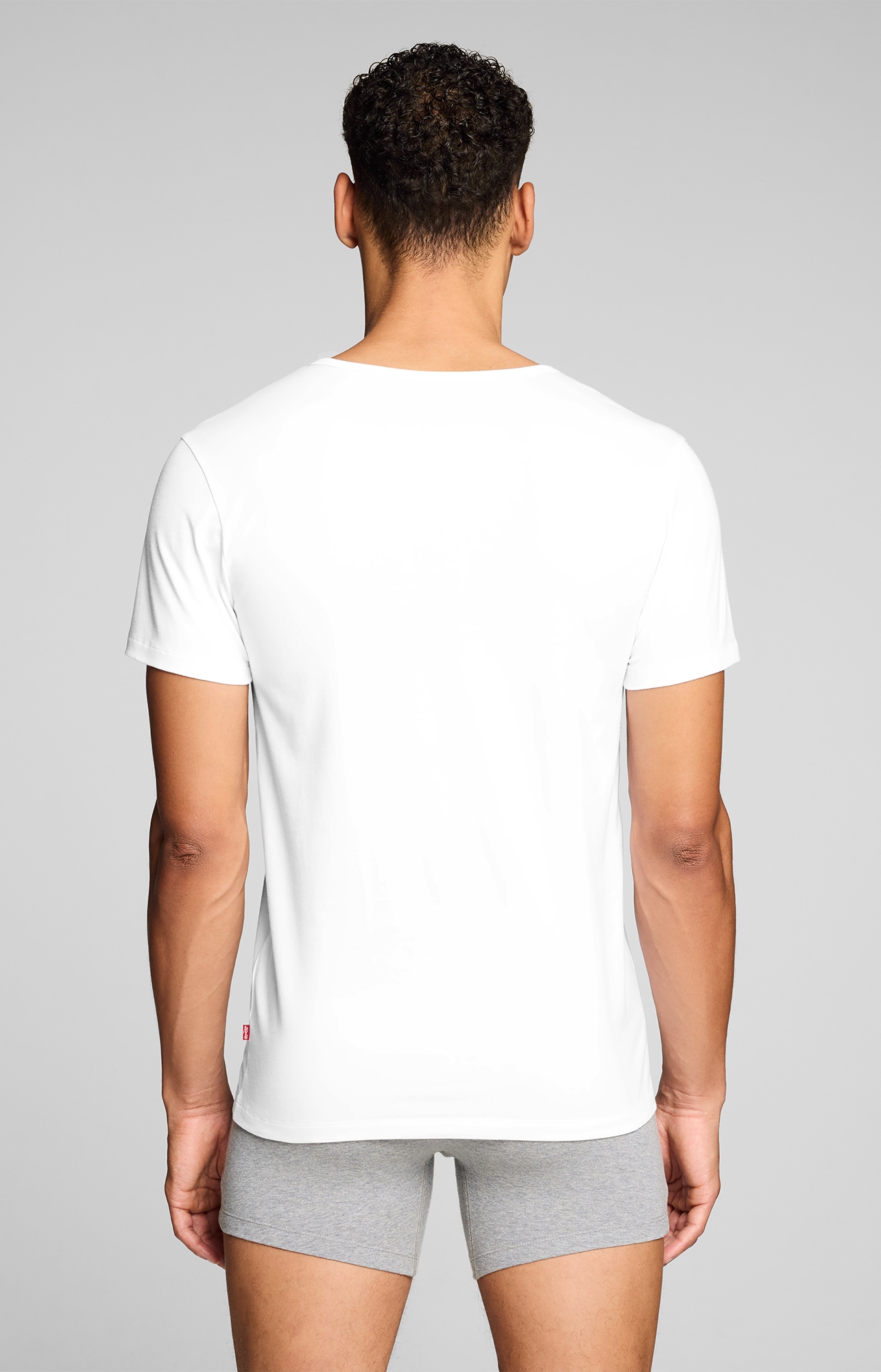Levi's® T-Shirt »LEVIS MEN V-NECK« 2er Pack,  mit V-Ausschnitt und kurzen Ärmeln