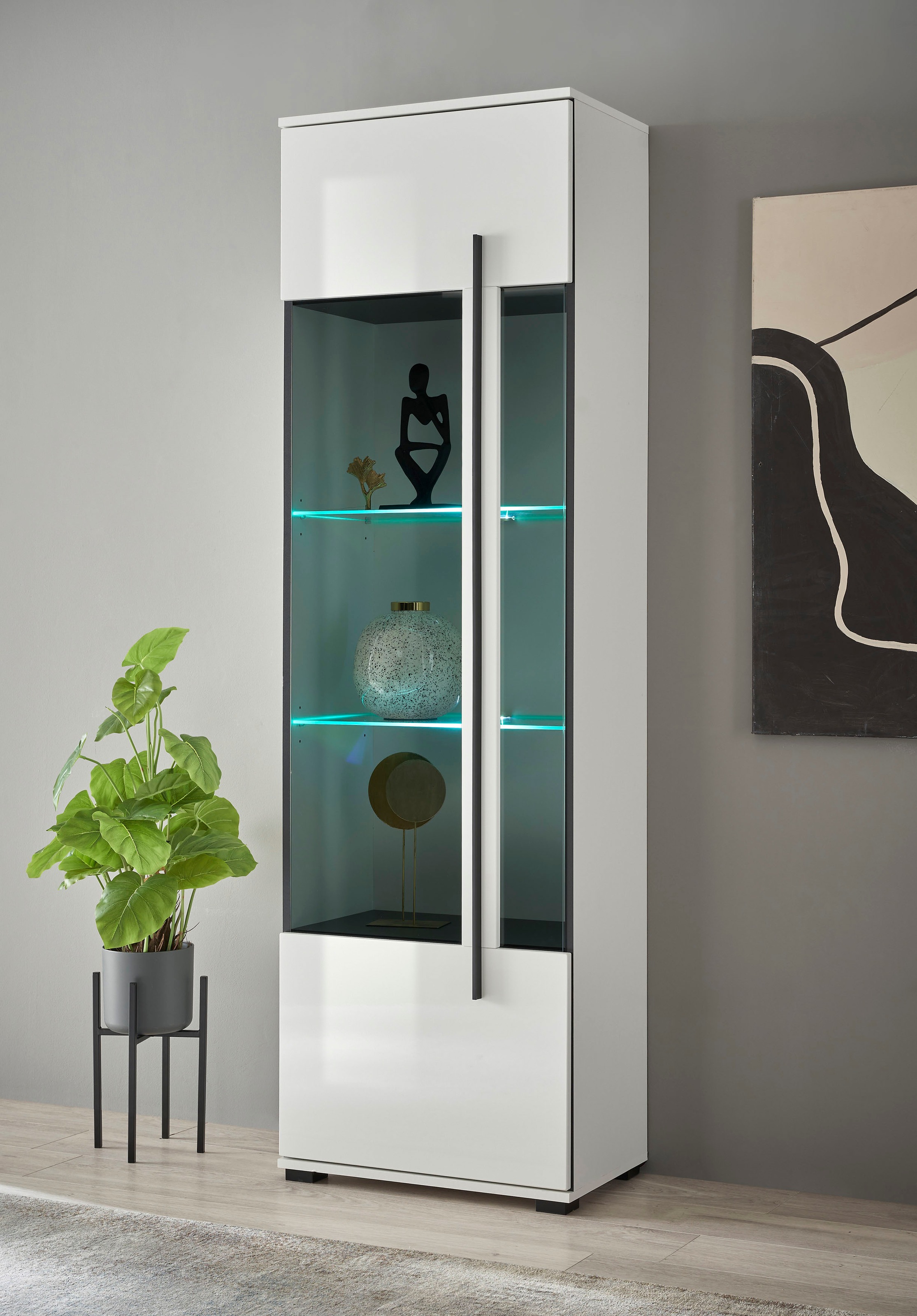 Home affaire Vitrine "Cantara, Vitrinenschrank in Eiche Evoke, Weiß o Kaschmir, Standvitrine" schwarzer Stangengriff, ausreichend Stauraum, vielseitig einsetzbar