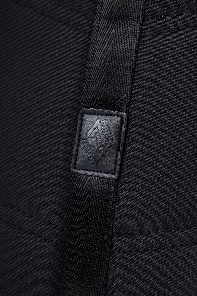 NITRO Freizeitrucksack »Urban plus«, Daypack, Streetpack im Retro-Look, Alltagsrucksack, Schulrucksack