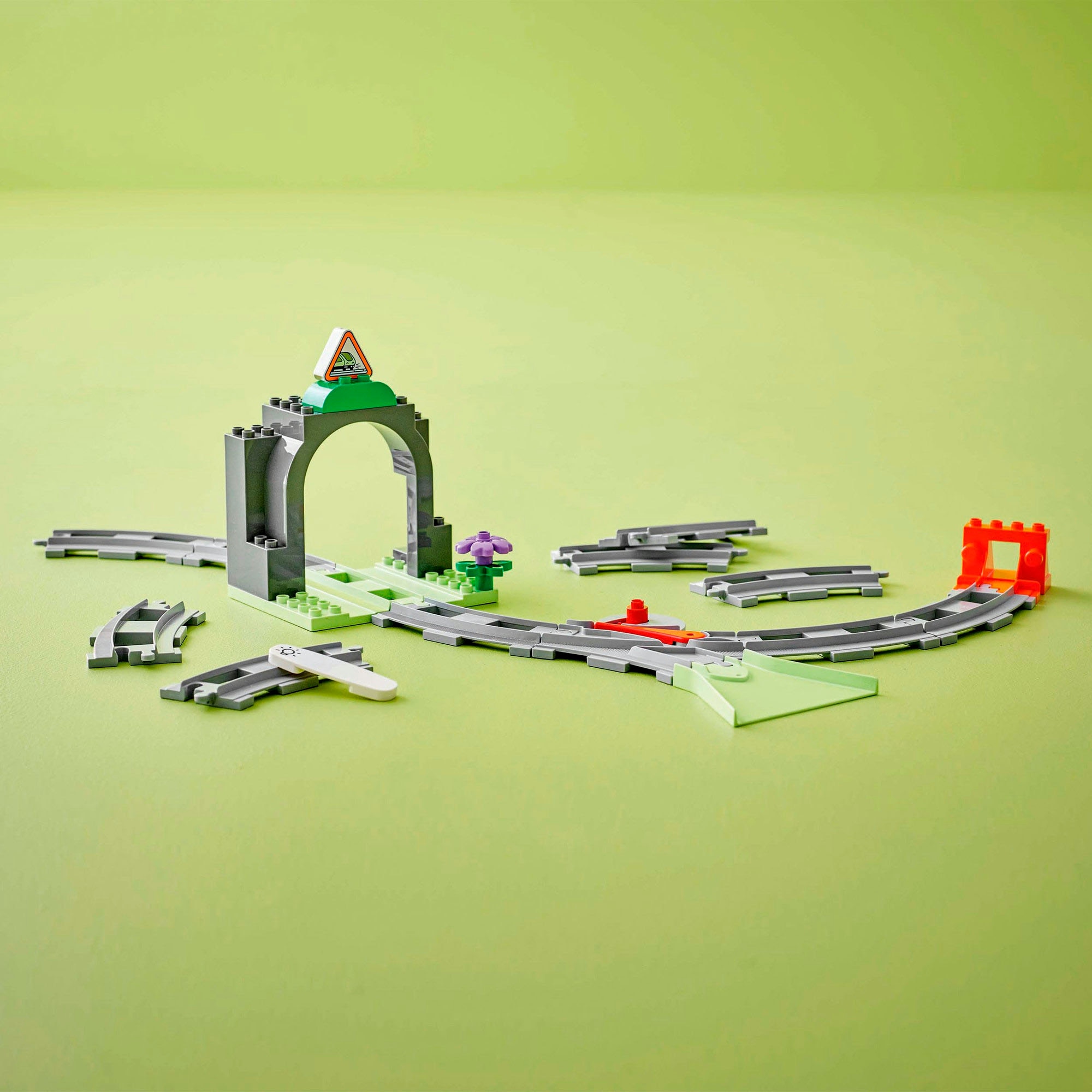 LEGO® Konstruktionsspielsteine »Eisenbahntunnel und Schienen – Erweiterungsset (10425)«, (20 St.), LEGO DUPLO Town; Made in Europe