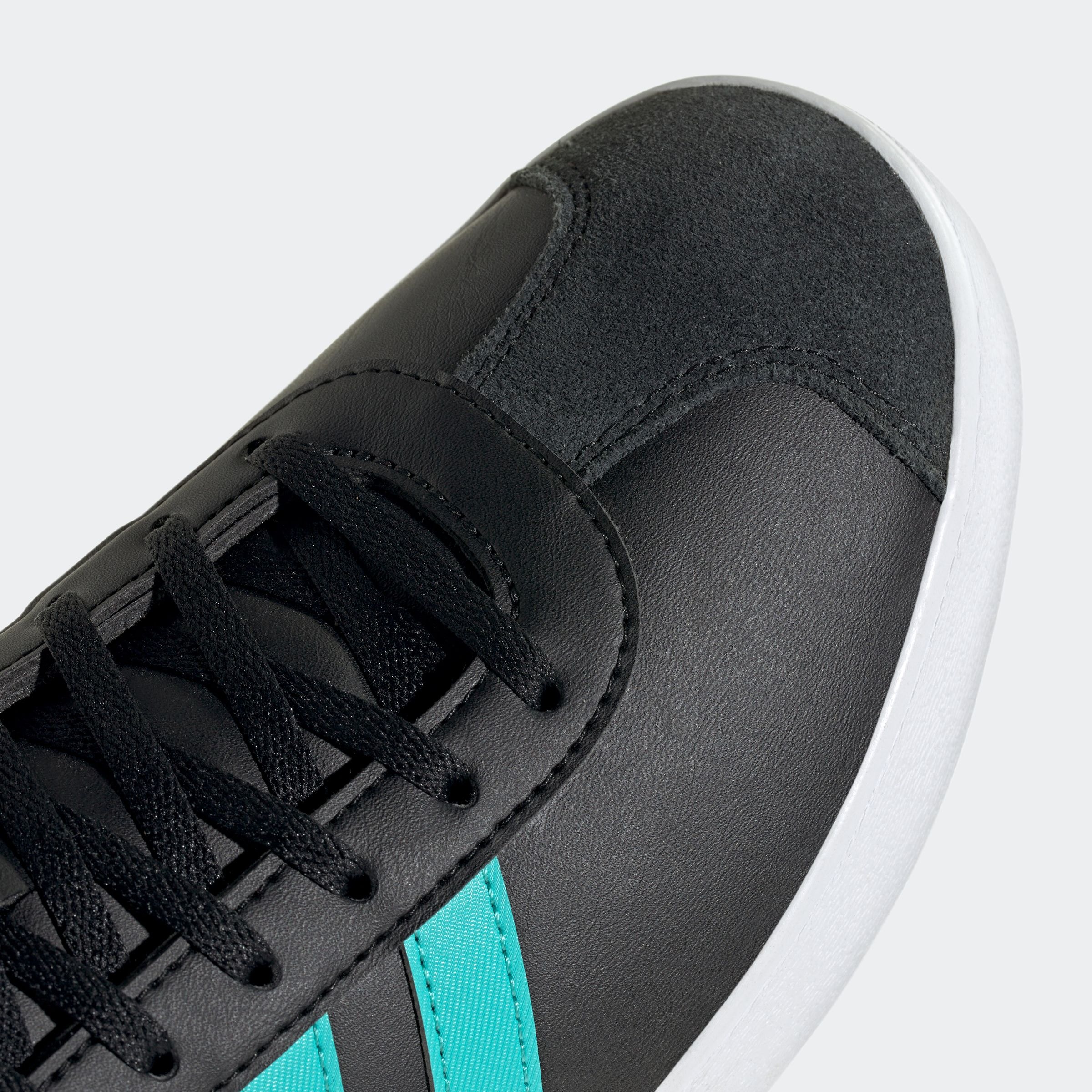 adidas Performance Sneaker »MERCEDES - AMG PETRONAS FORMULA ONE TEAM VL COURT«  Mercedes AMG Motorsport