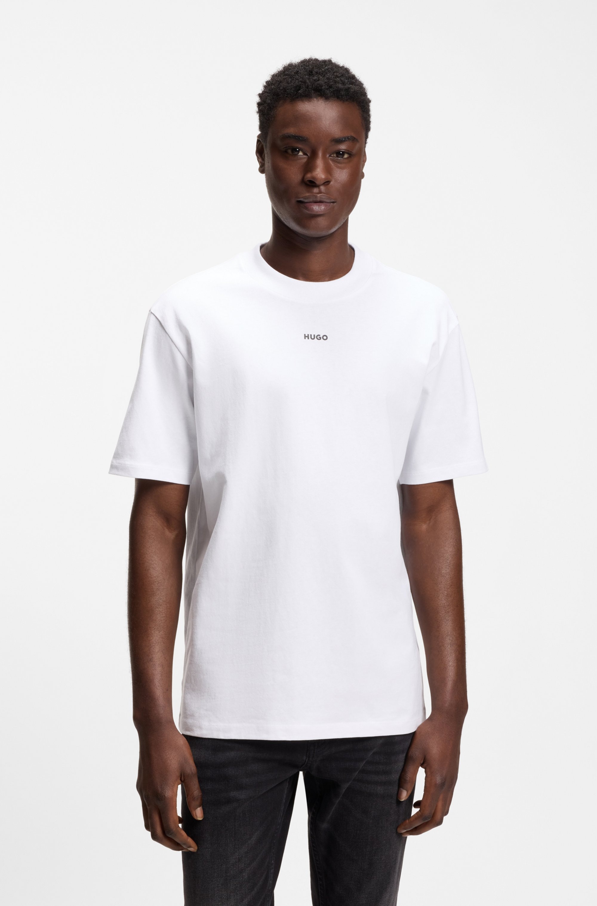 HUGO T-Shirt Rundhalsausschnitt, Relaxed Fit, Logo-Print