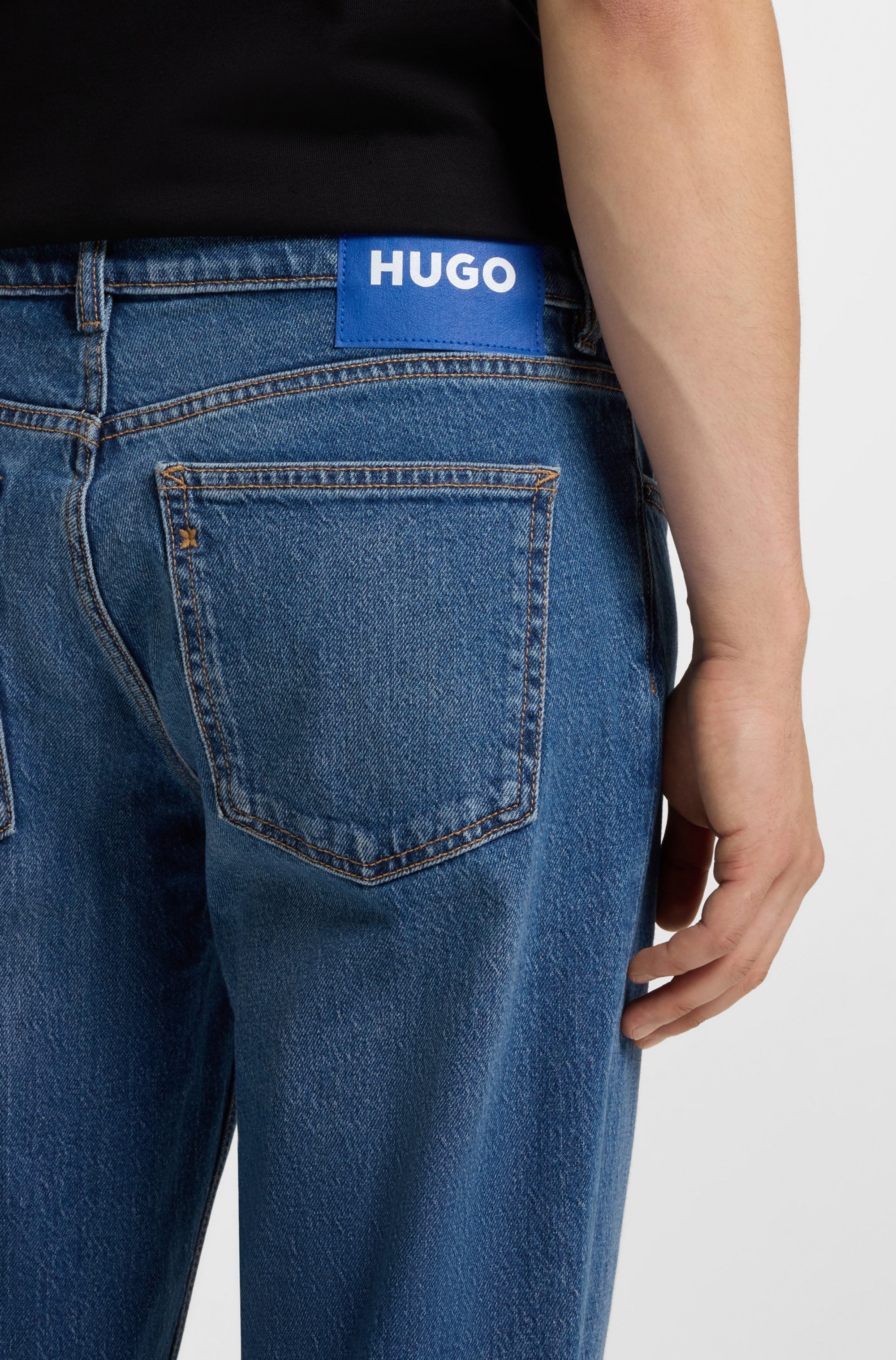 HUGO Blue Tapered-fit-Jeans »Brody« mit Stone-washed-Finish