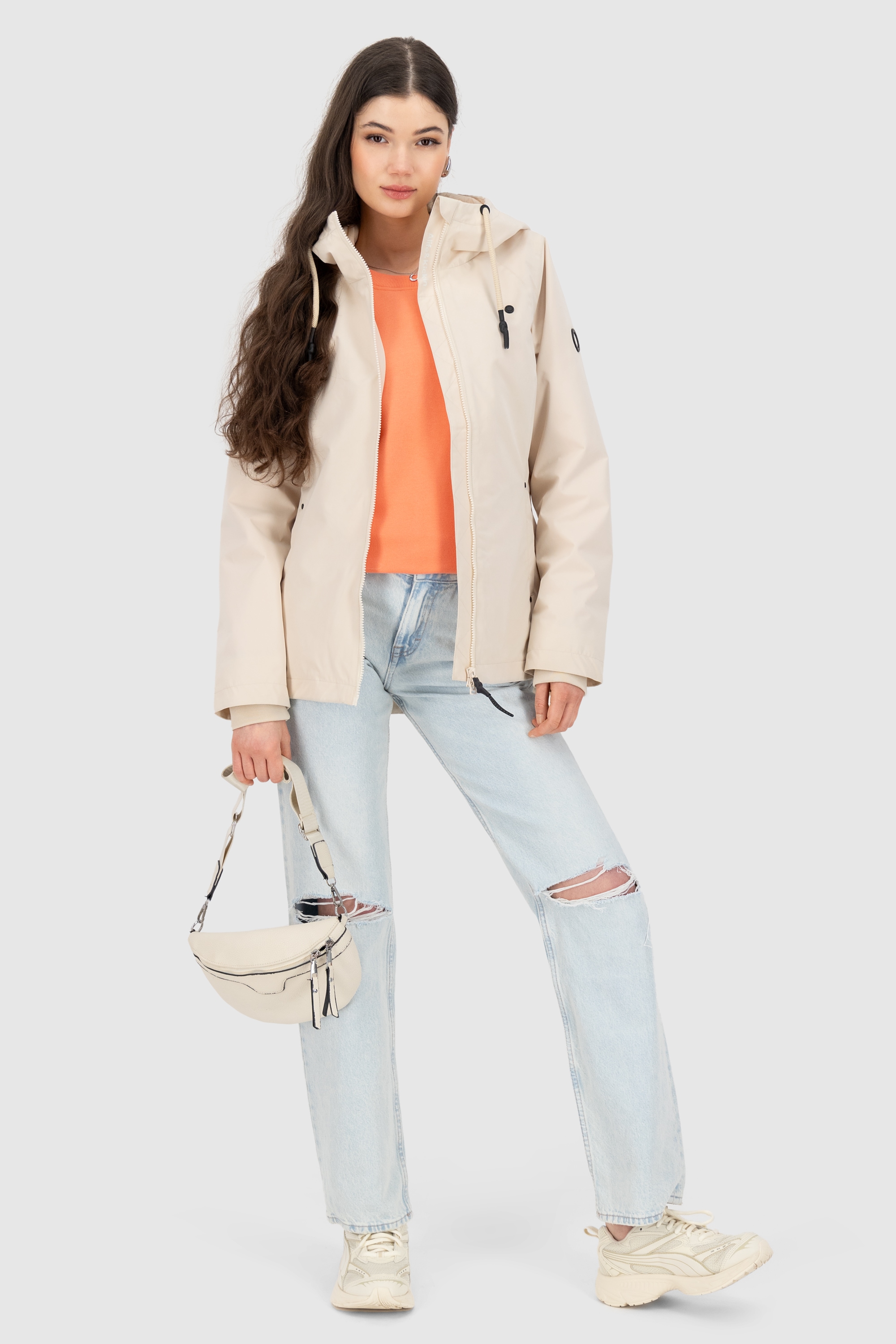 Alife & Kickin Outdoorjacke »LilouAKA« mit Kapuze leichte, taillierte Übergangsjacke mit verstellbarer Kapuze