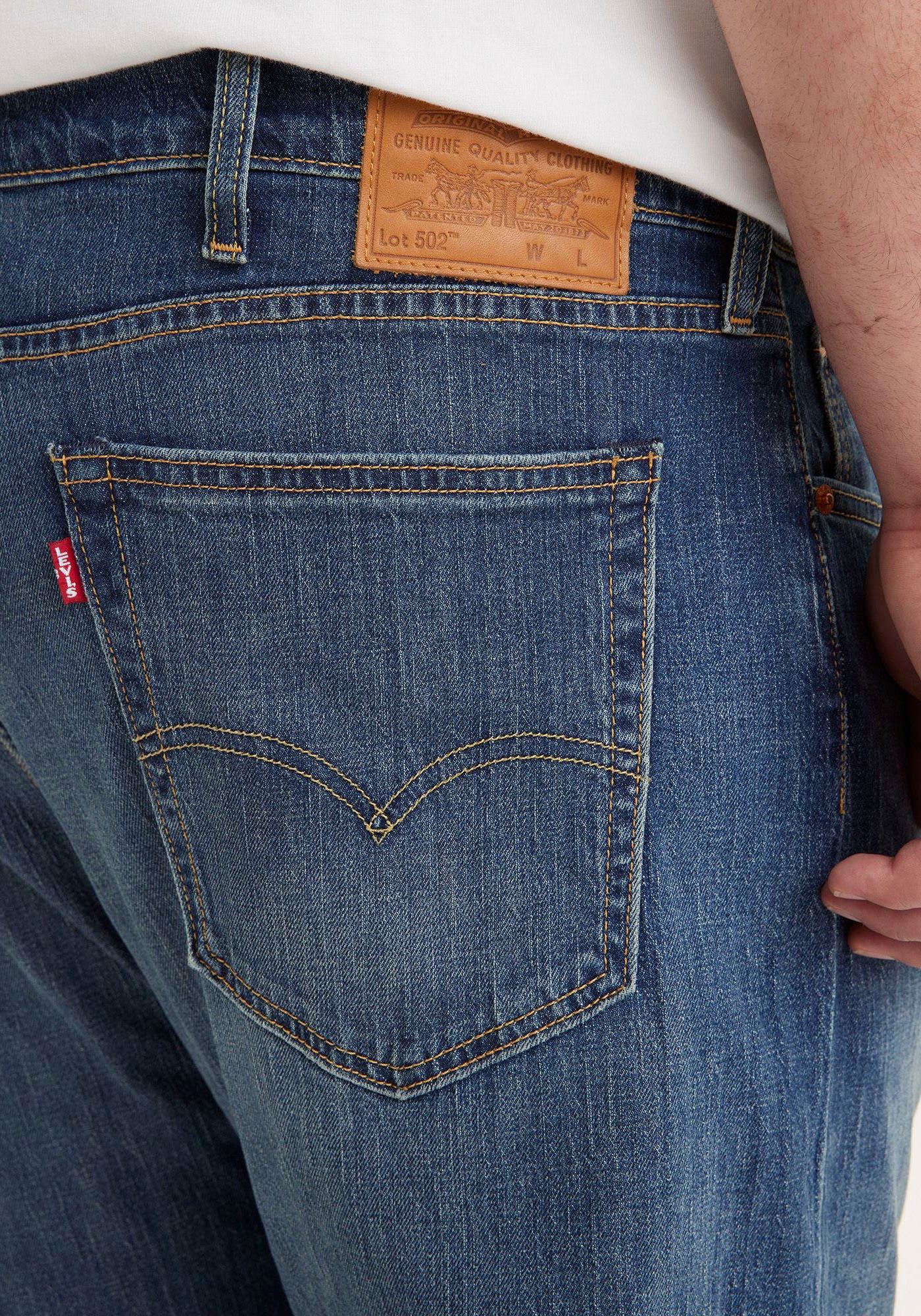 Levi's® Plus Tapered-fit-Jeans »502 TAPER B&T«, mit Stretch