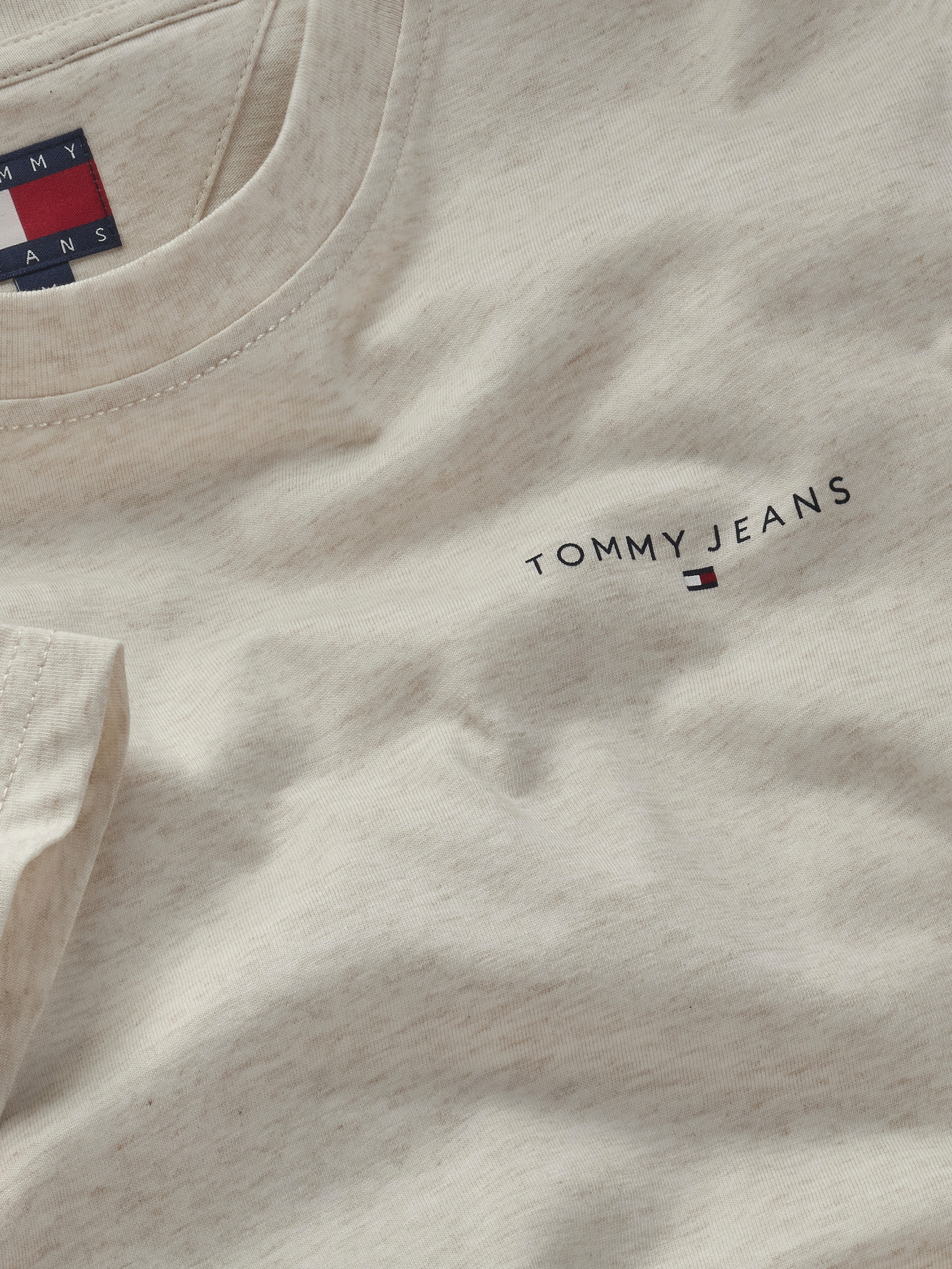 Tommy Jeans T-Shirt »TJM SLIM LINEAR CHEST SS TEE EXT«, mit Logodruck