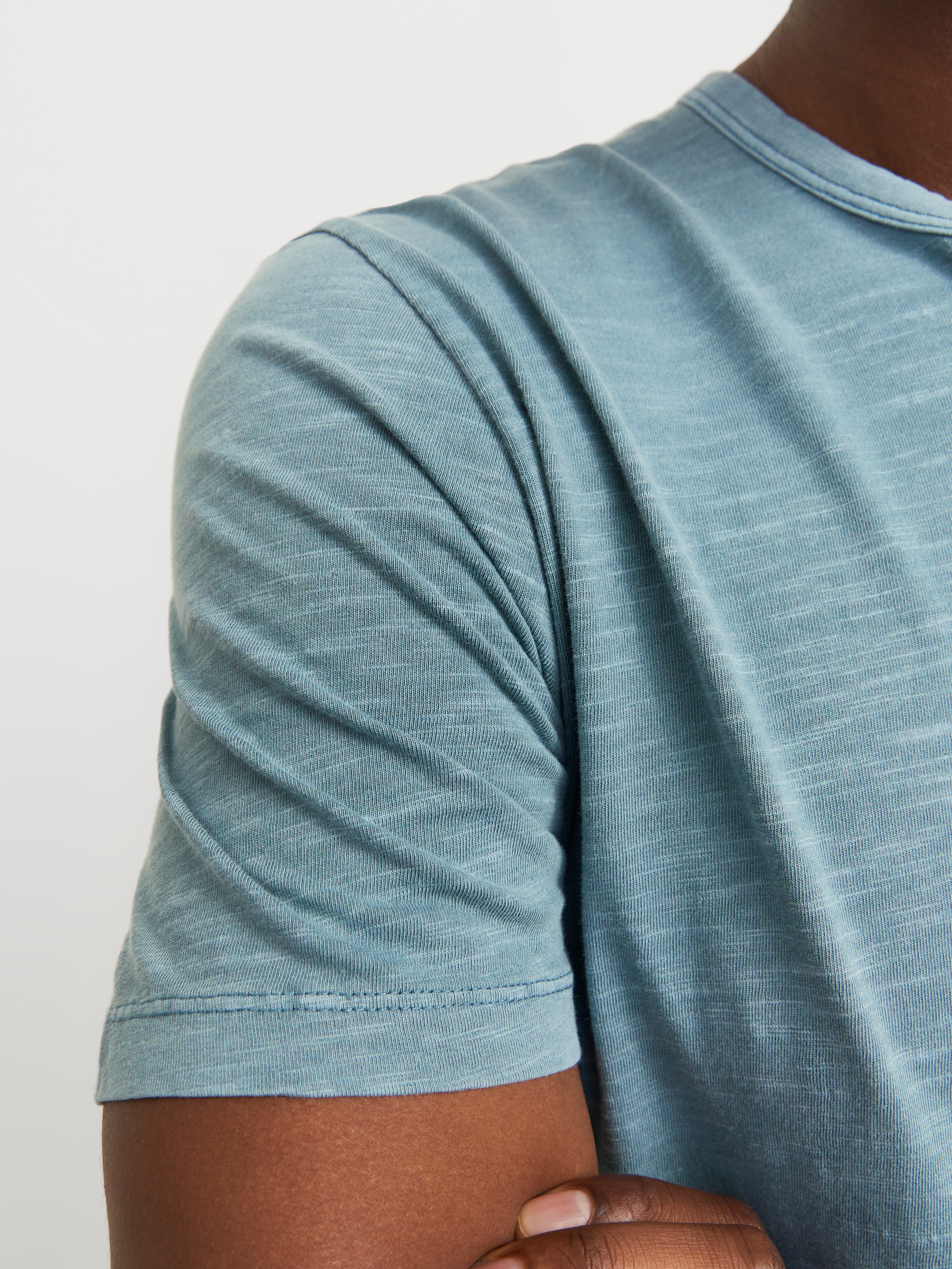 Jack & Jones T-Shirt »JJESPLIT NECK TEE SS NOOS« mit V-Ausschnitt