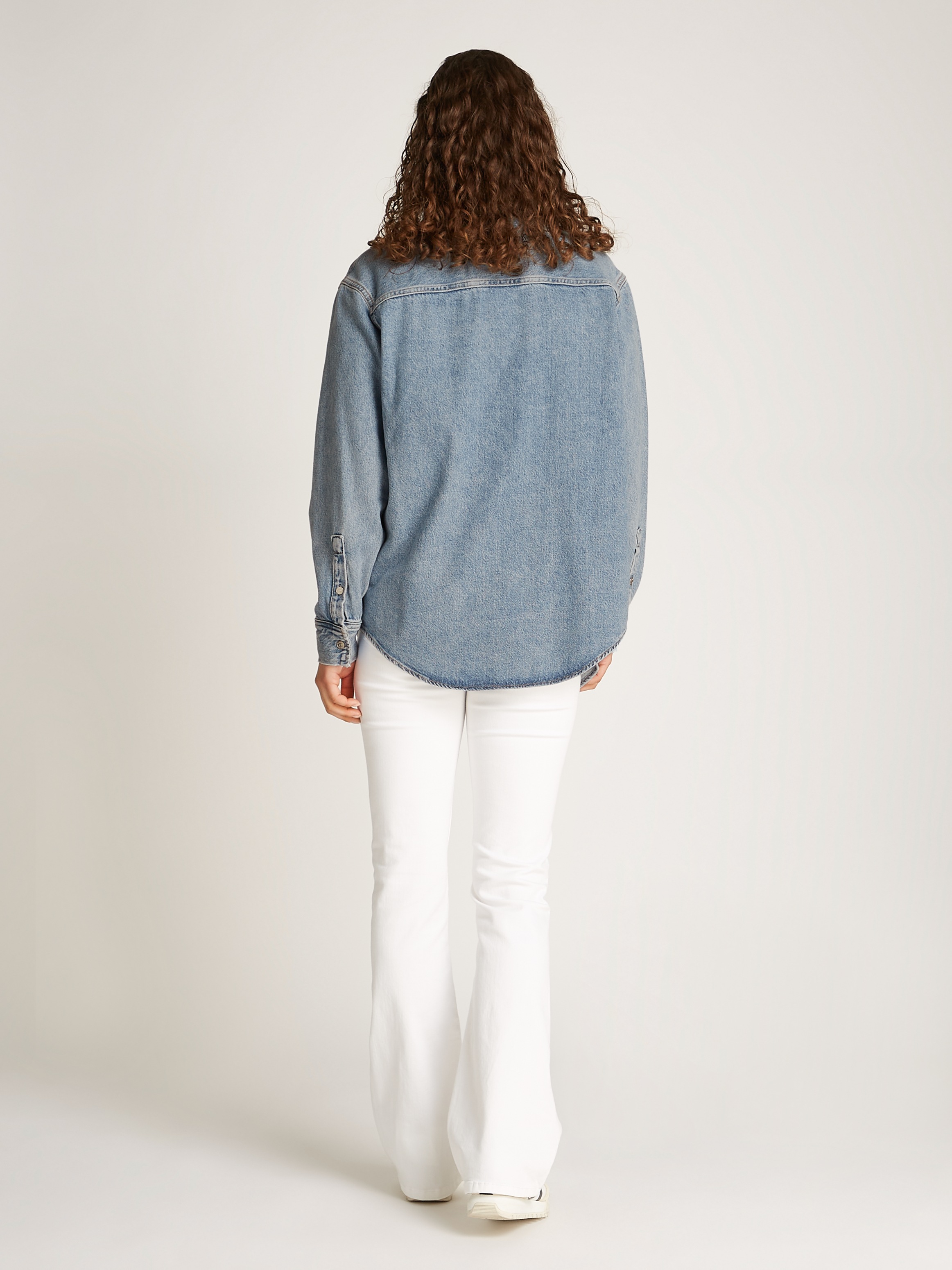 Calvin Klein Jeans Jeansbluse »DAD DENIM SHIRT«, in hellblauer Waschung