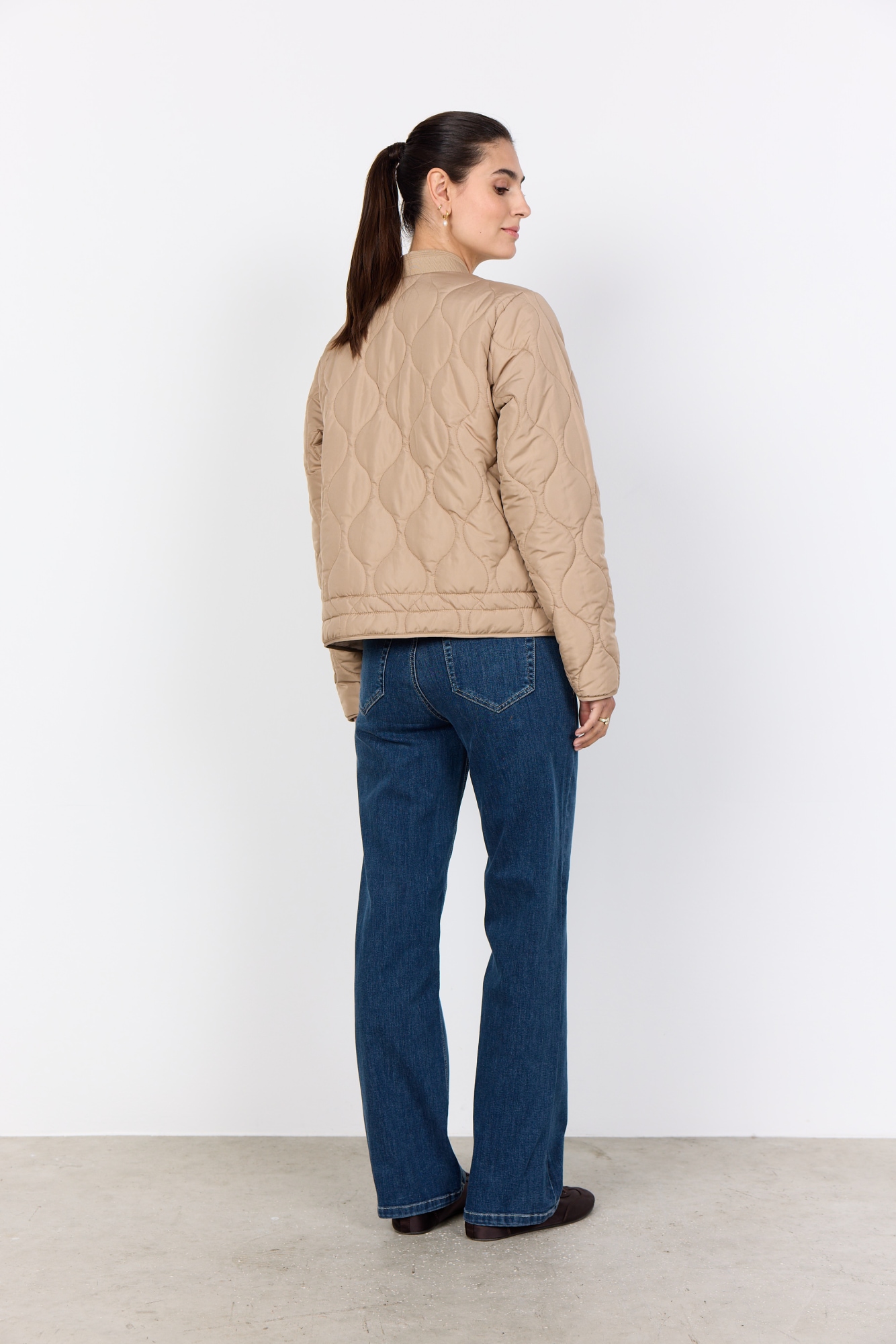 soyaconcept Steppjacke »SC-FENYA 78« Steppjacke aus pflegeleichter Kunstfaser, normale Passform