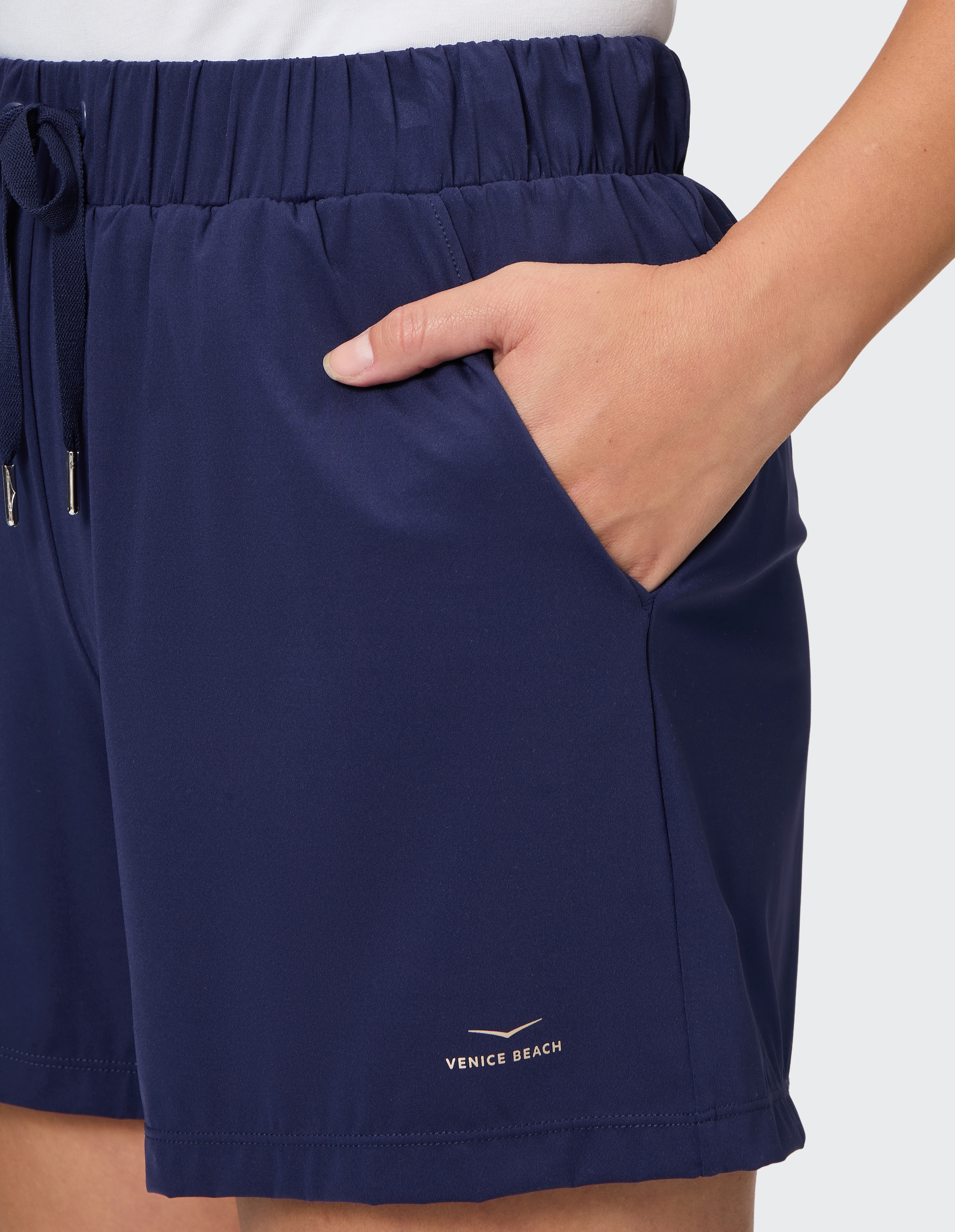 Venice Beach Funktionsshorts »TILLY«