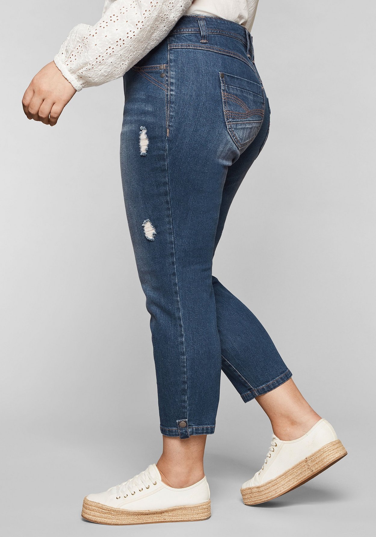 Sheego Stretch-Jeans »7/8-Jeans in 7/8-Länge mit Destroyed-Effekten«