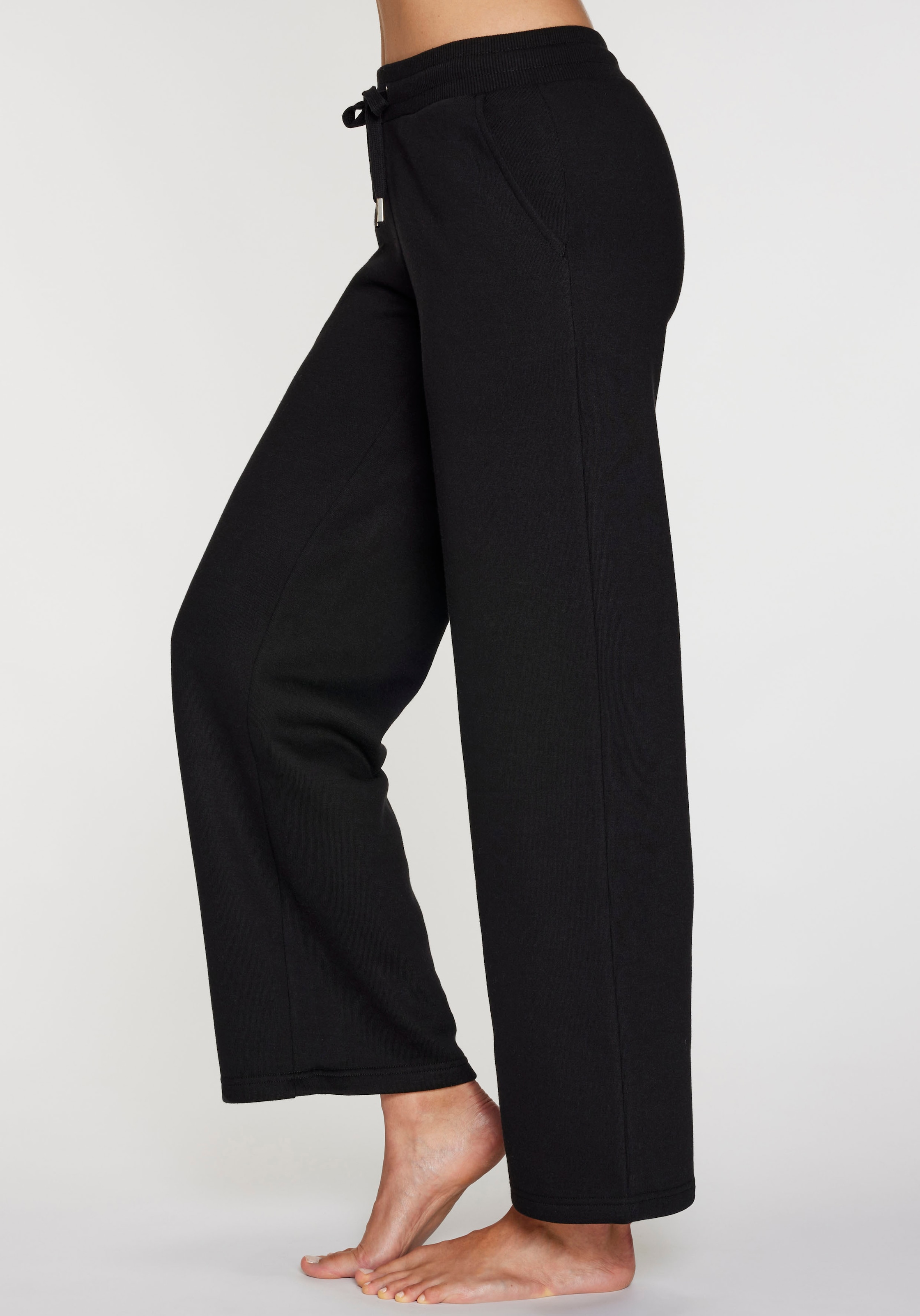 H.I.S Relaxhose  mit weitem Bein und aus ultraweicher Sweatqualität, Loungewear