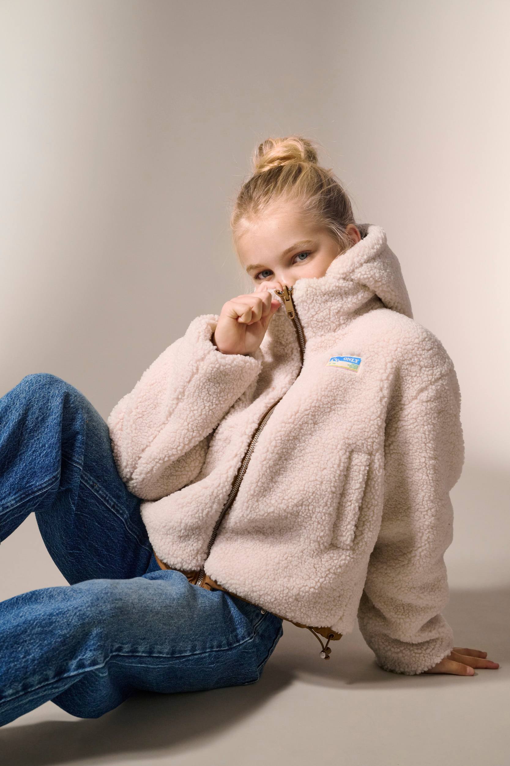 KIDS ONLY Wendejacke »KOGMARIA REVERSIBLE PUFFER JACKET OTW« mit Kapuze als Plüschjacke oder Steppjacke tragbar