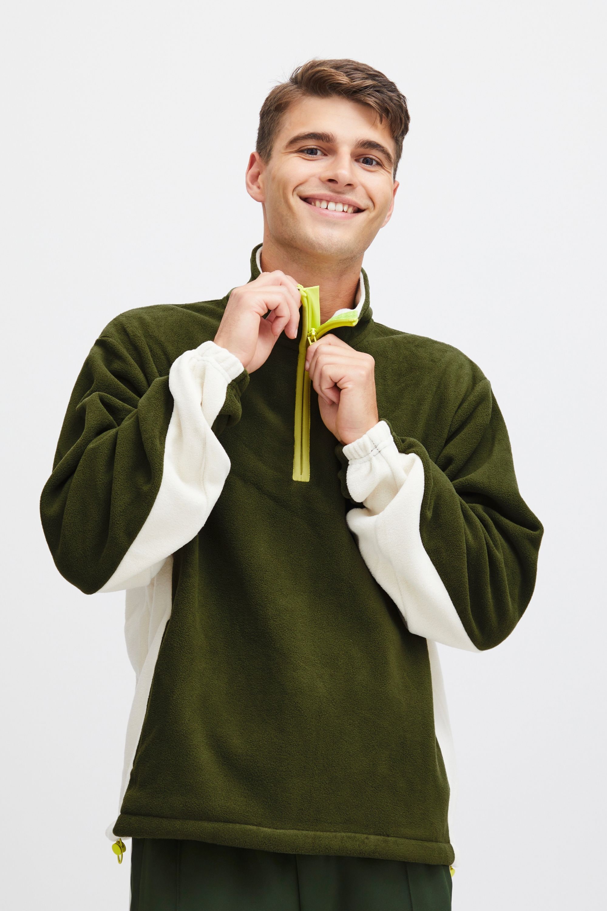 TheJoggConcept Outdoorjacke »Troyer JCMClara«