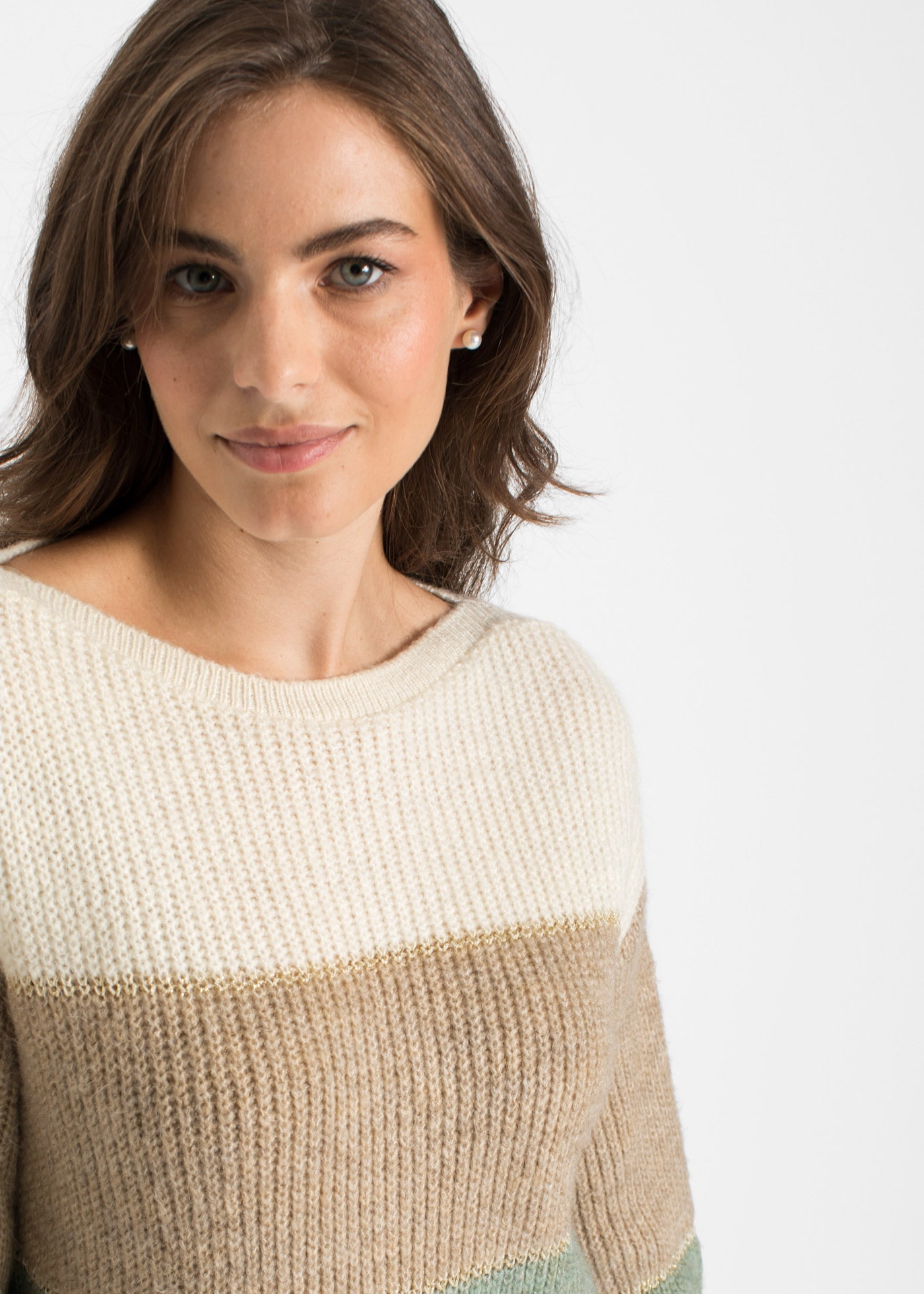 bonprix Strickpullover aus Polyacryl, Polyester und metallisierten Fasern, ohne Kragen