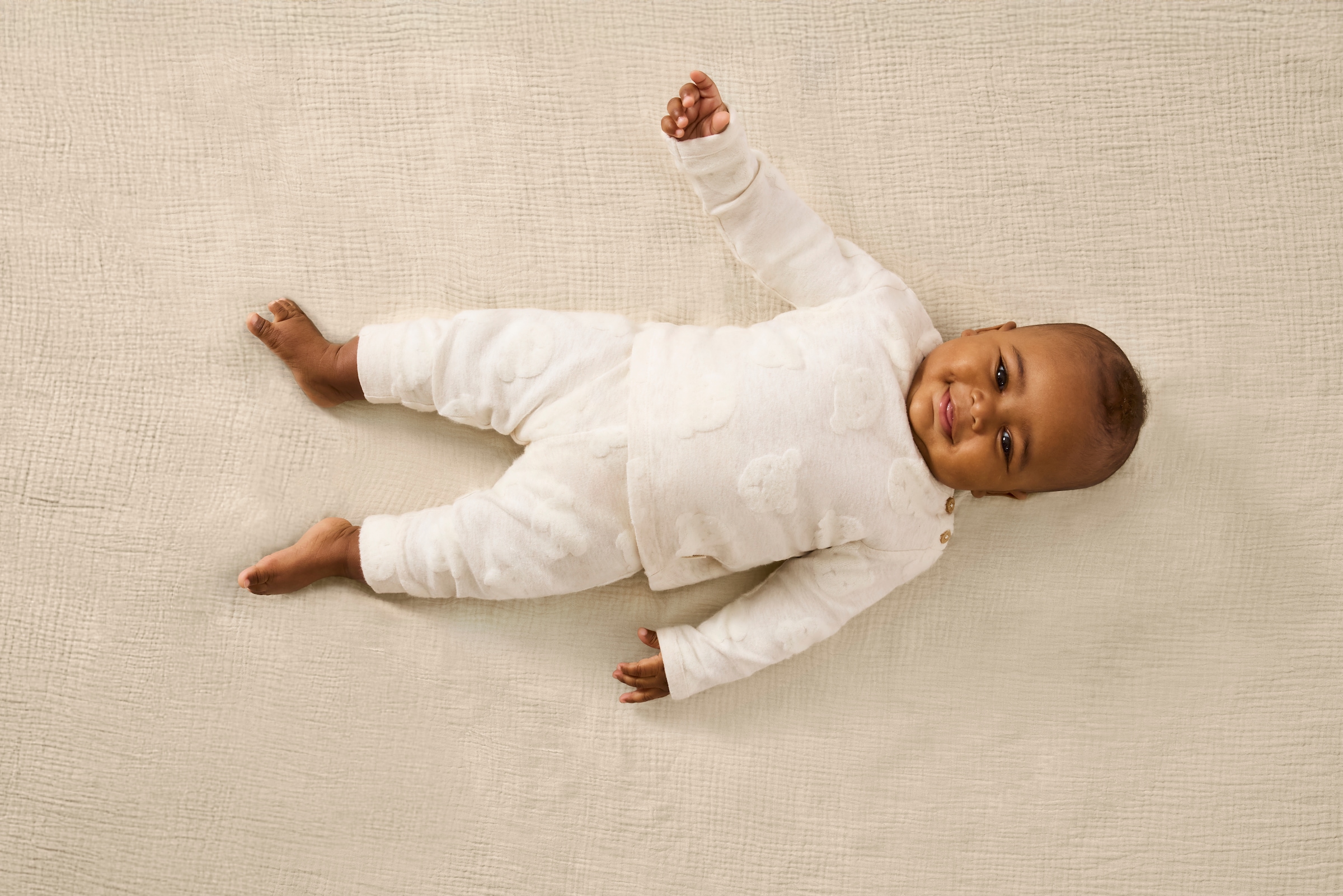 HUGGIES babywear Langarmshirt & Hose »HUGB PANT SET« Set, 2 Stk. tlg. mit Bärchen-Motiv, melierte Optik